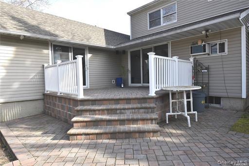 44 Miller Road, Farmingdale, NY 11735