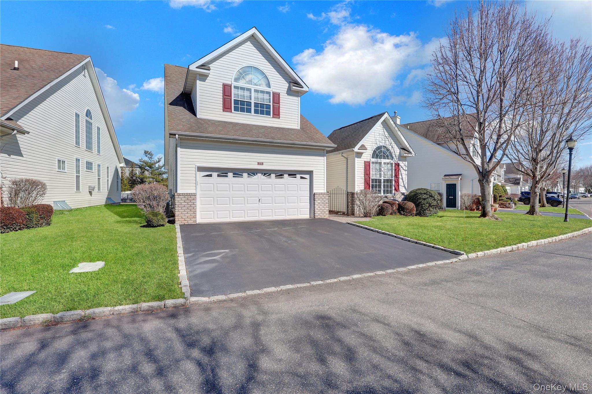 77 Constantine way Way, Mount Sinai, NY 11766