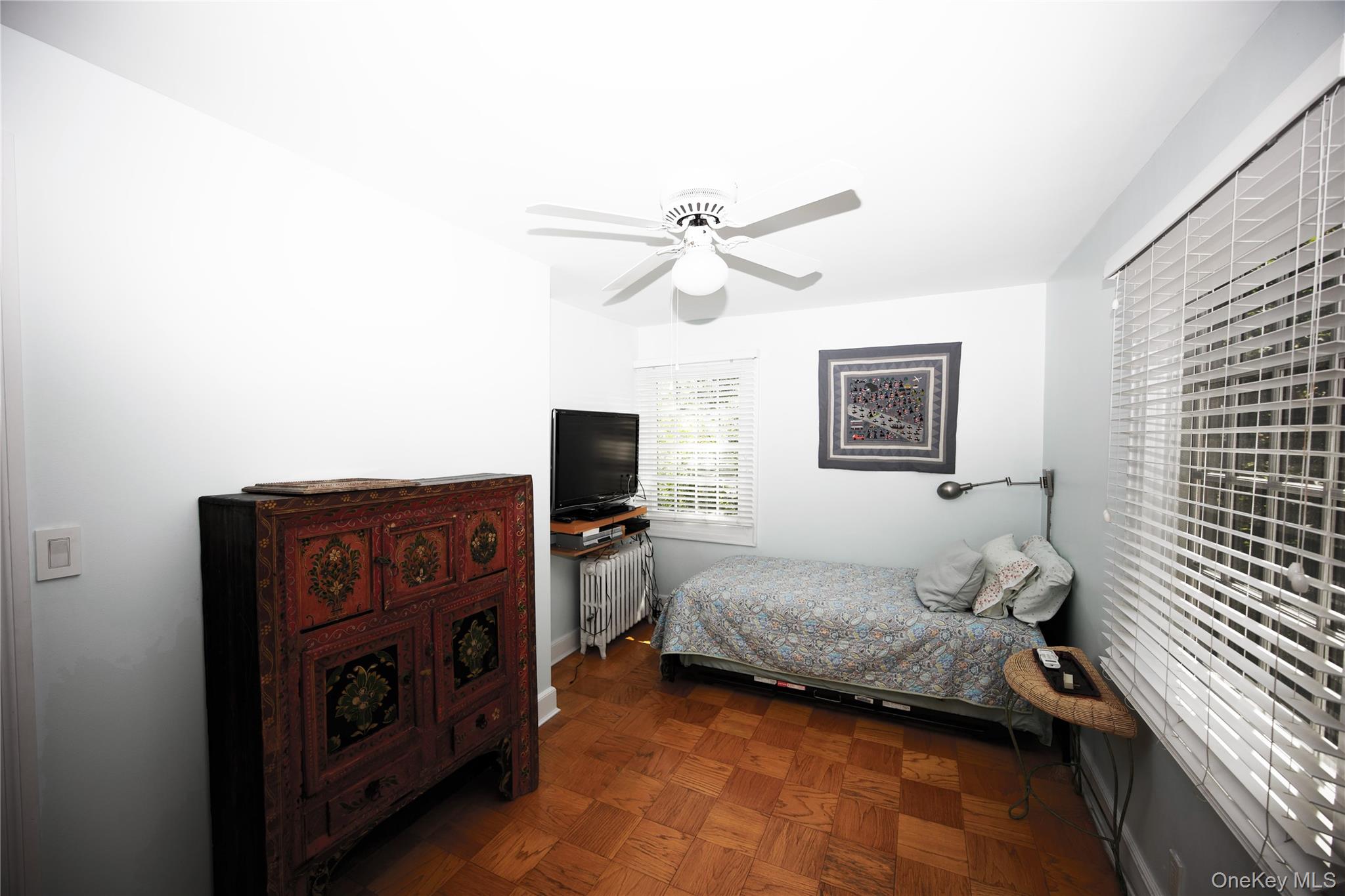 9 Ramsey Road, Great Neck, NY 11023