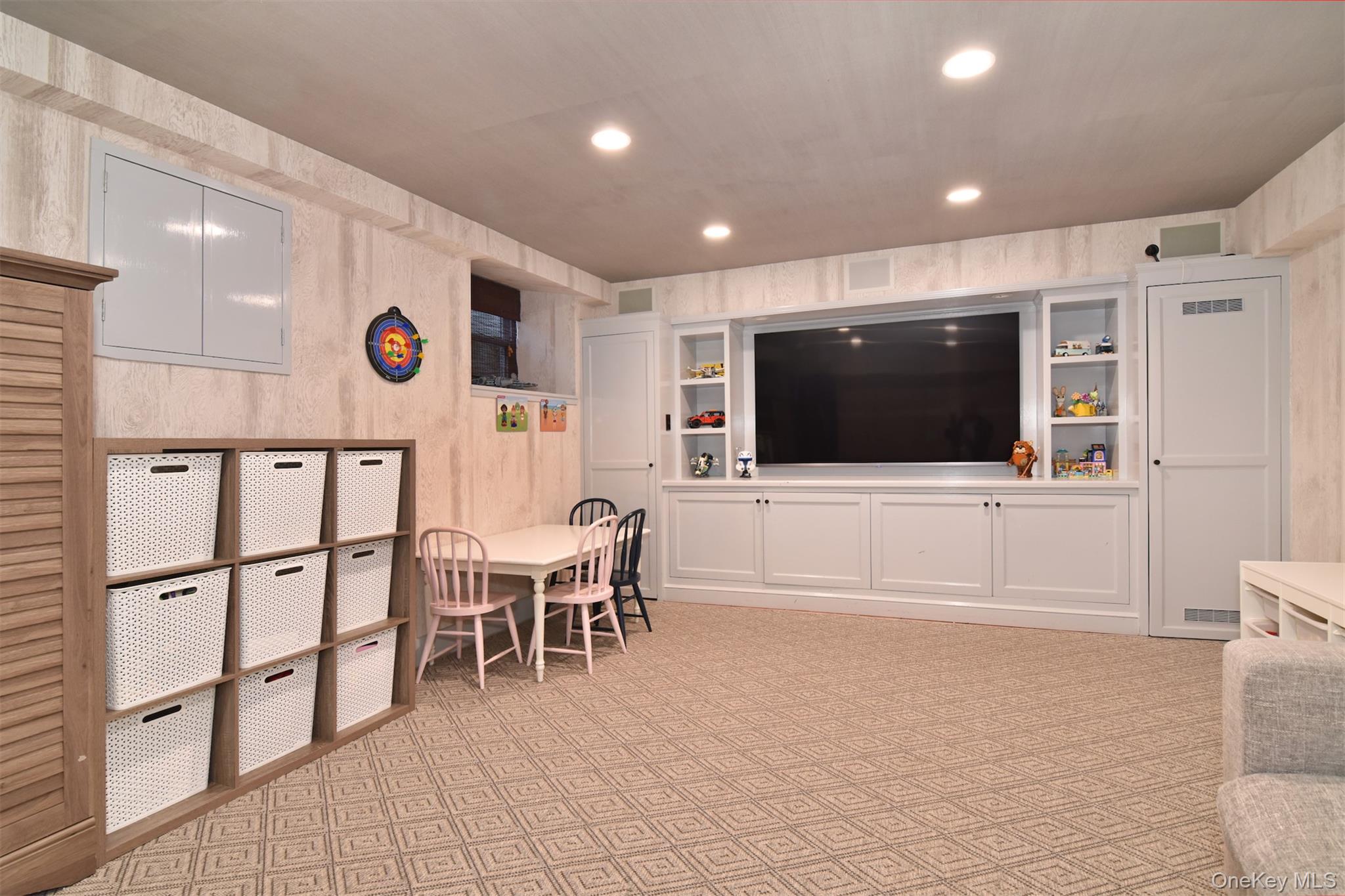 30 Locust Lane, Bronxville, NY 10708