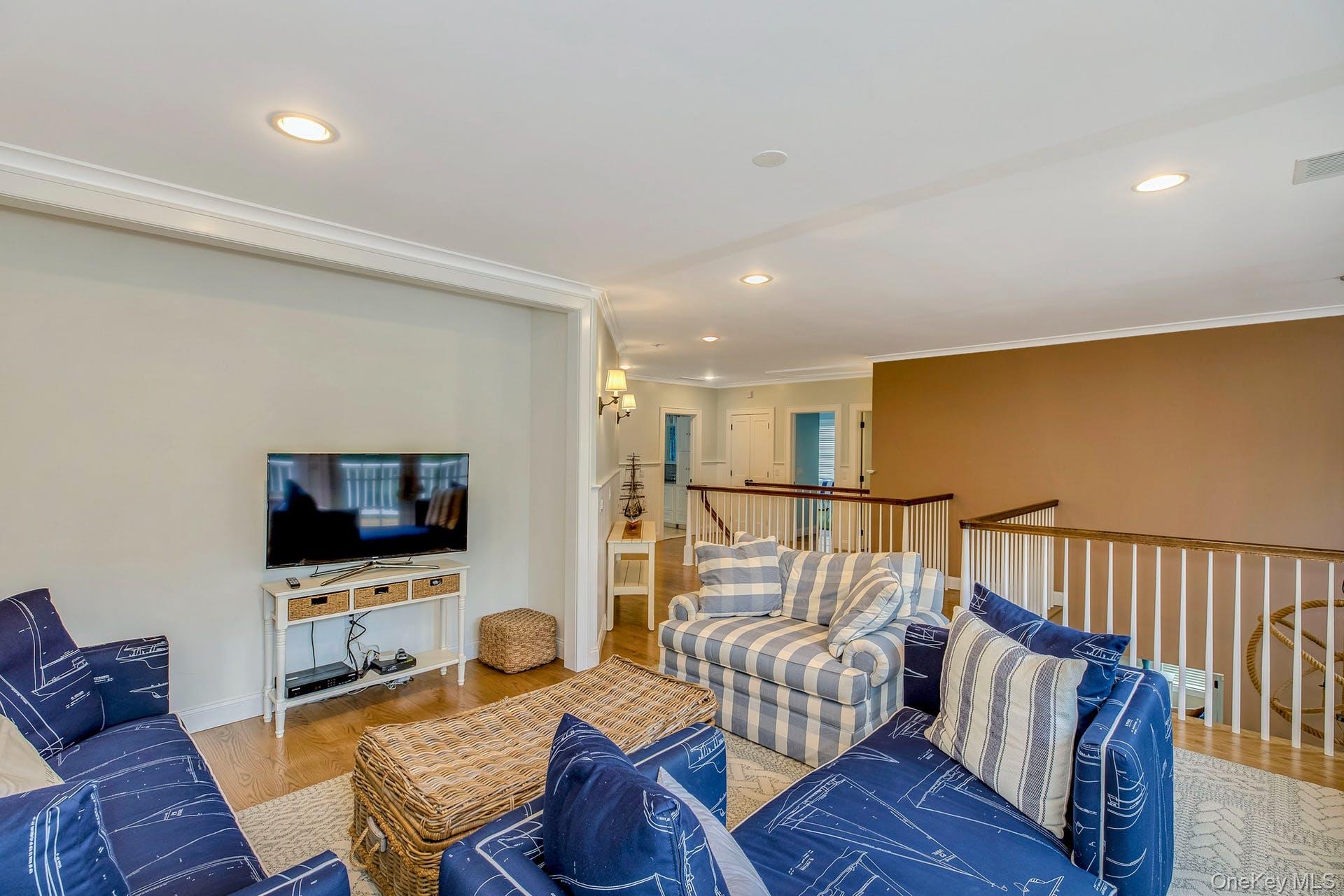 590 Soundview Av Ext, Southold, NY 11971