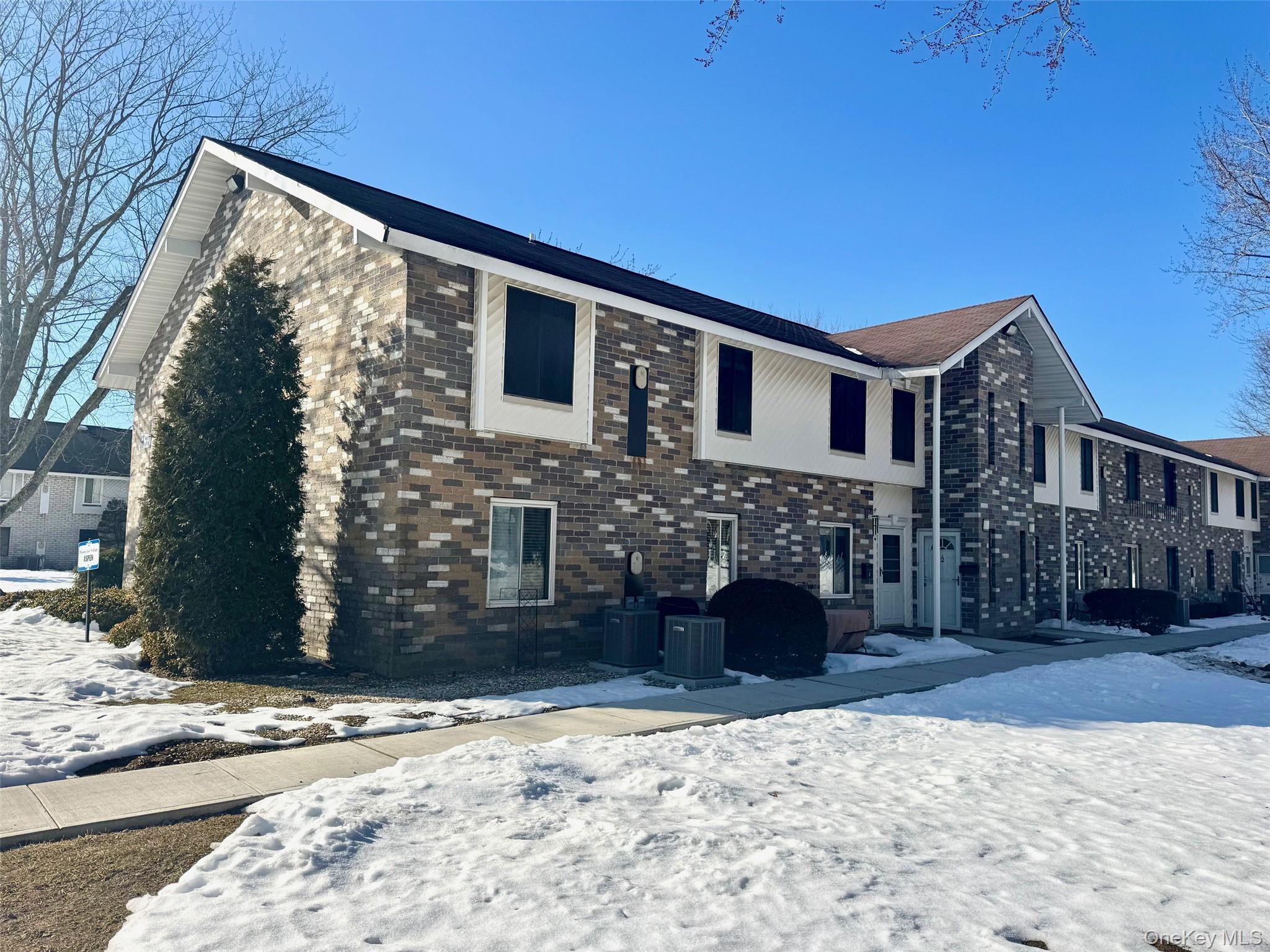 1 Aspen Court # 1, Coram, NY 11727