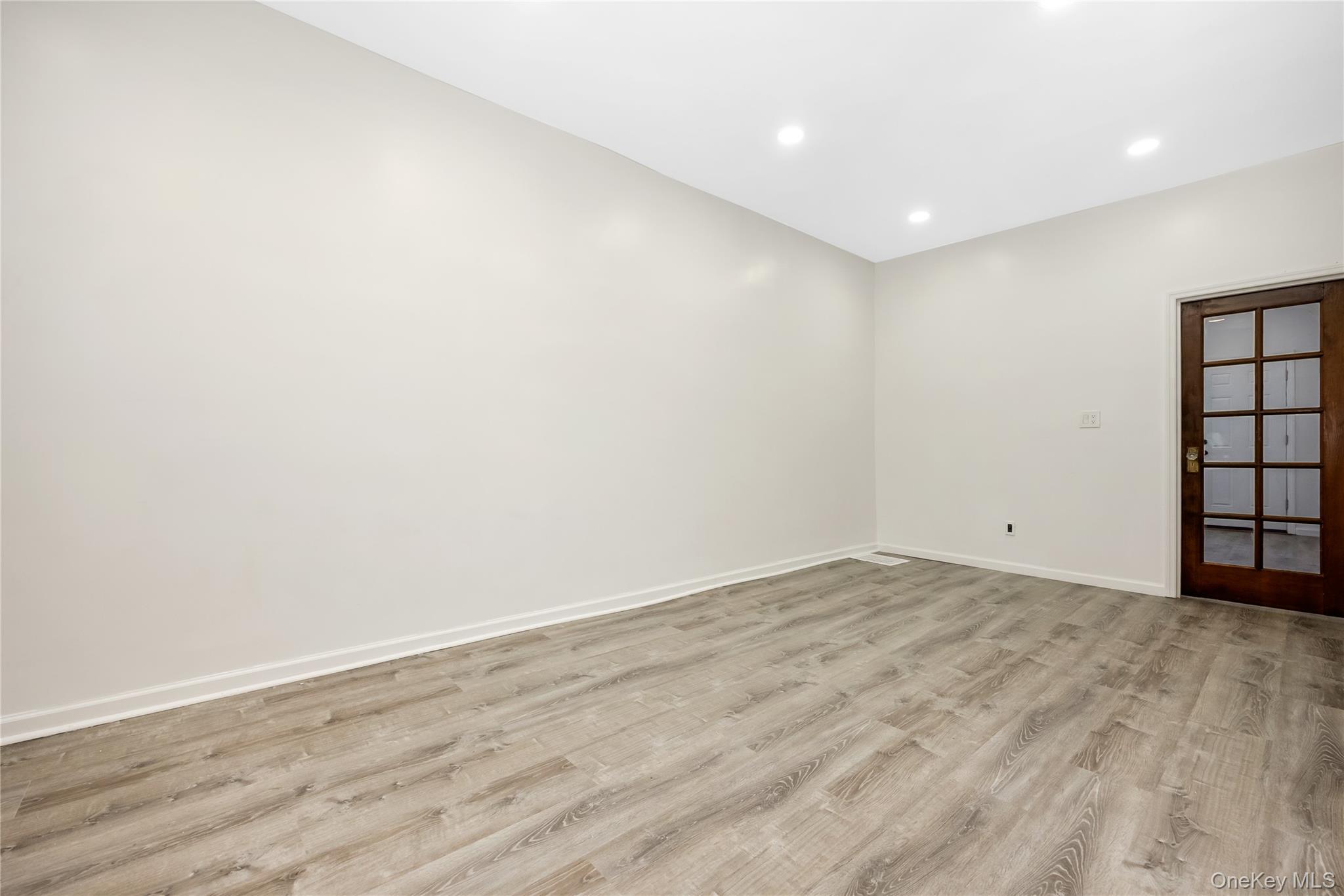 6212 60th Drive, Maspeth, NY 11378