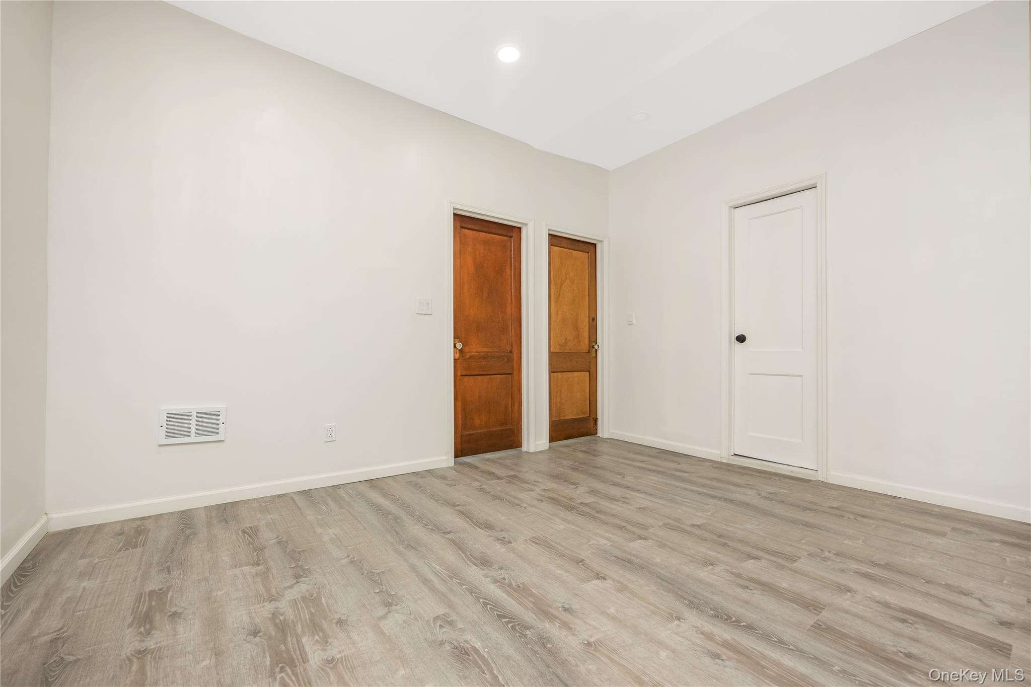 6212 60th Drive, Maspeth, NY 11378