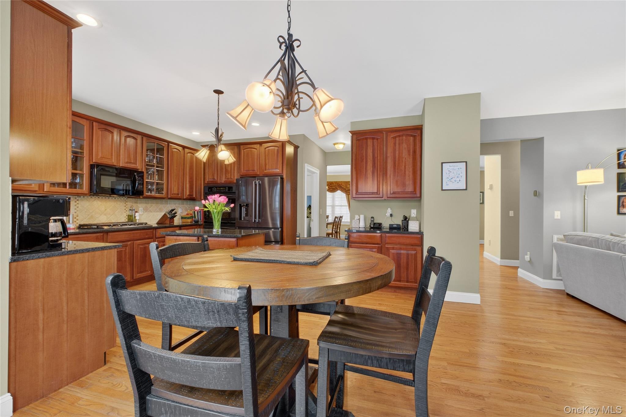 31 Dew Drop Lane, Hopewell Junction, NY 12533