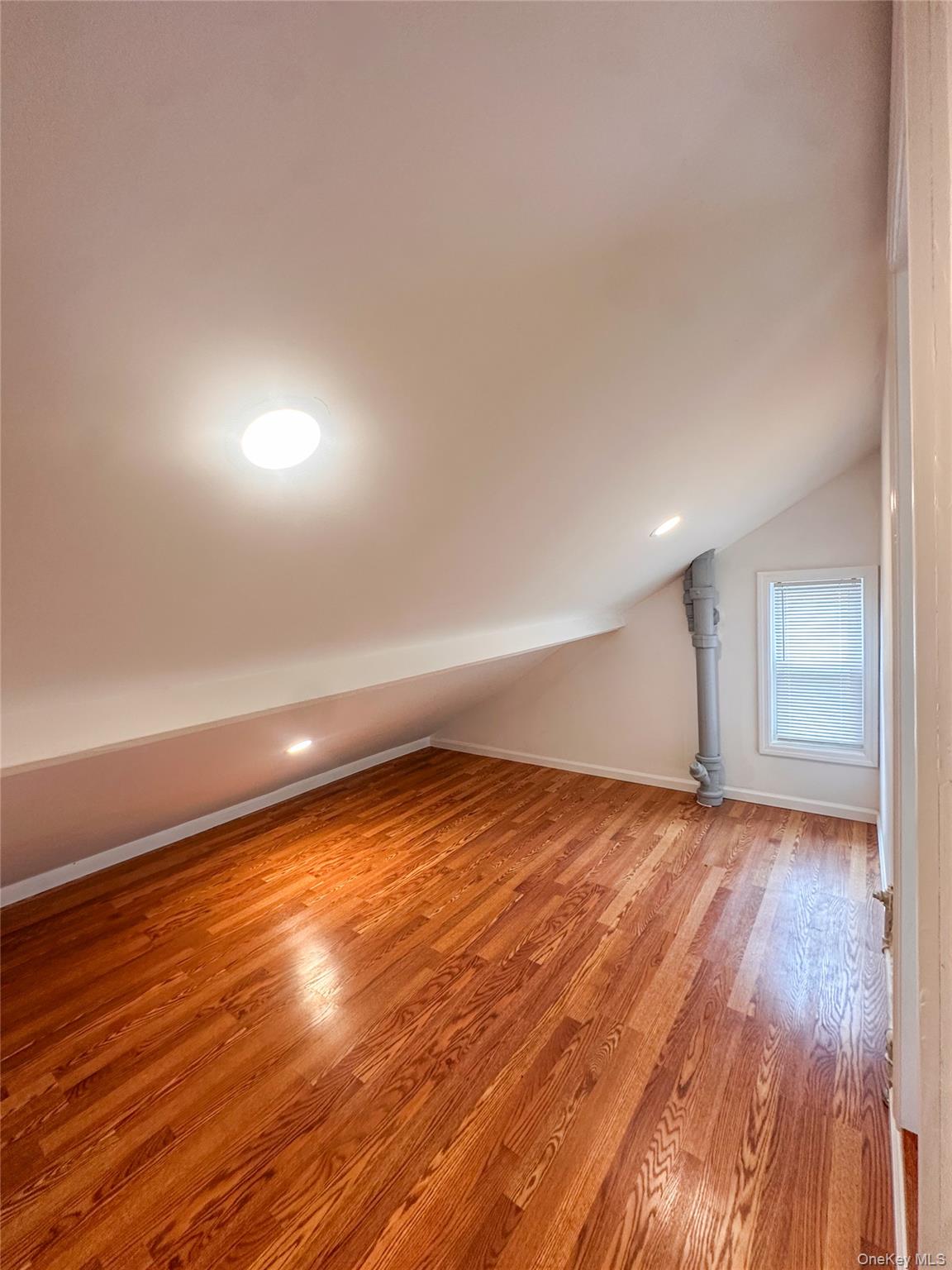 2-4 Elm Place, Poughkeepsie, NY 12601