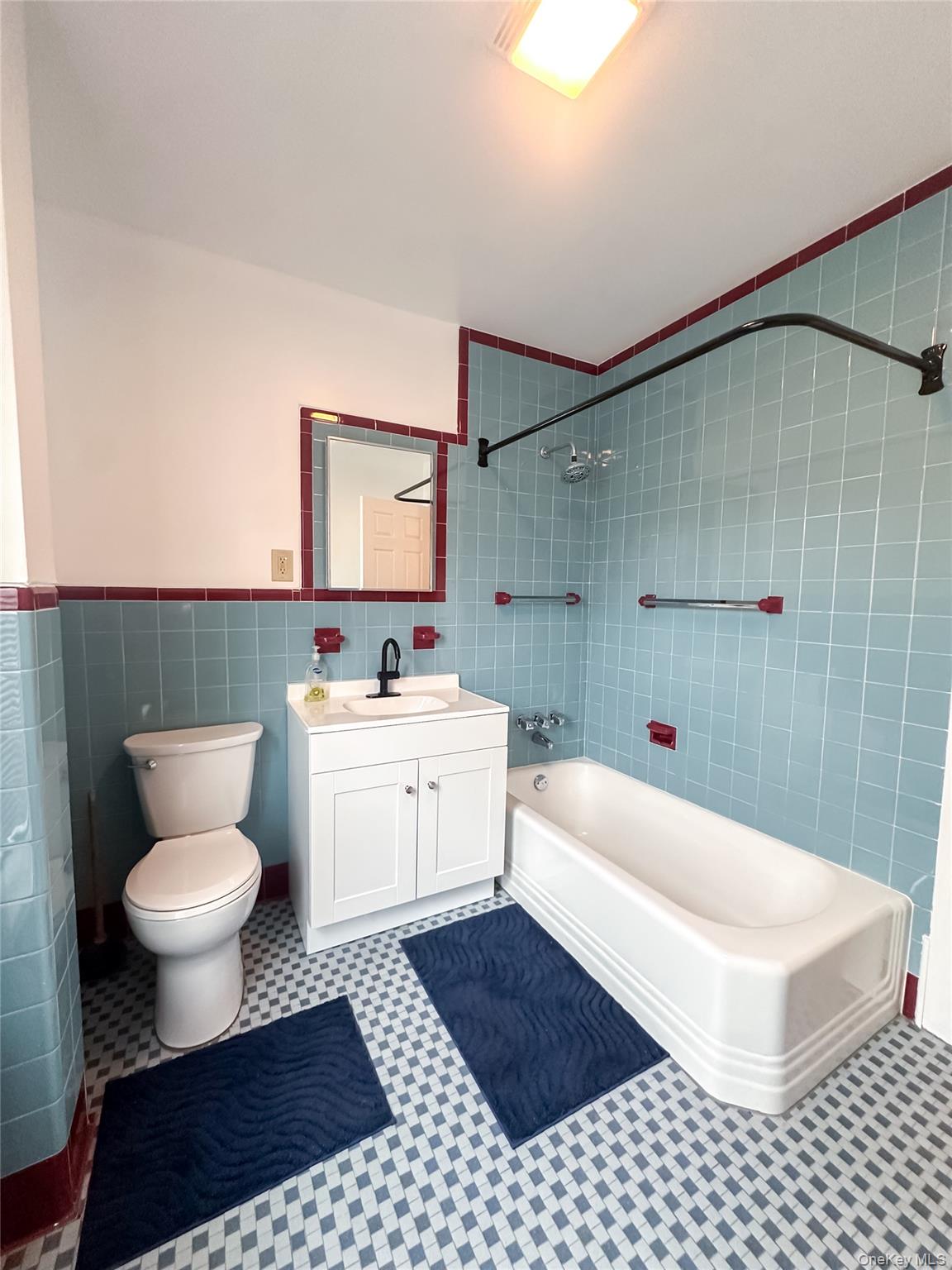 2-4 Elm Place, Poughkeepsie, NY 12601