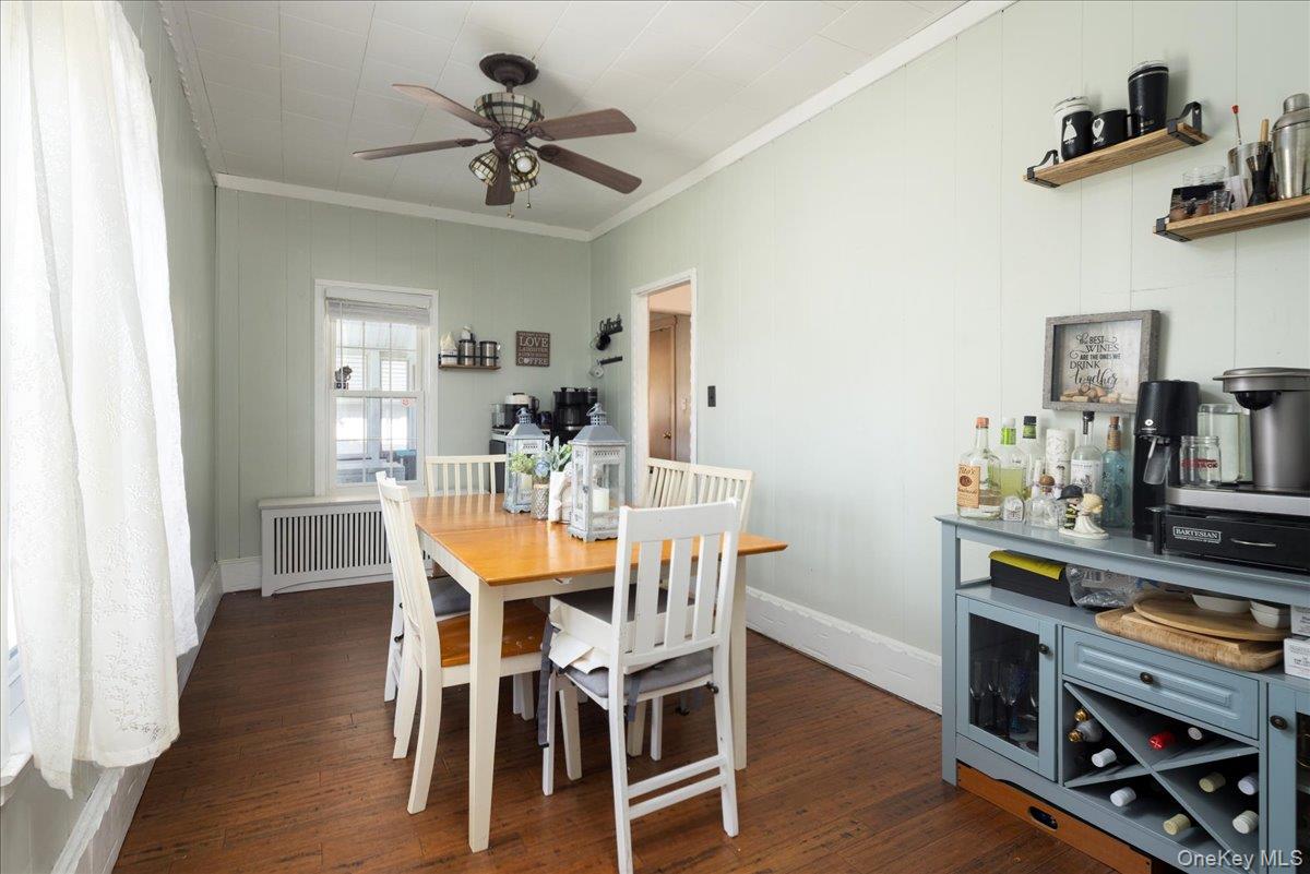 404 Silver Lane, Oceanside, NY 11572