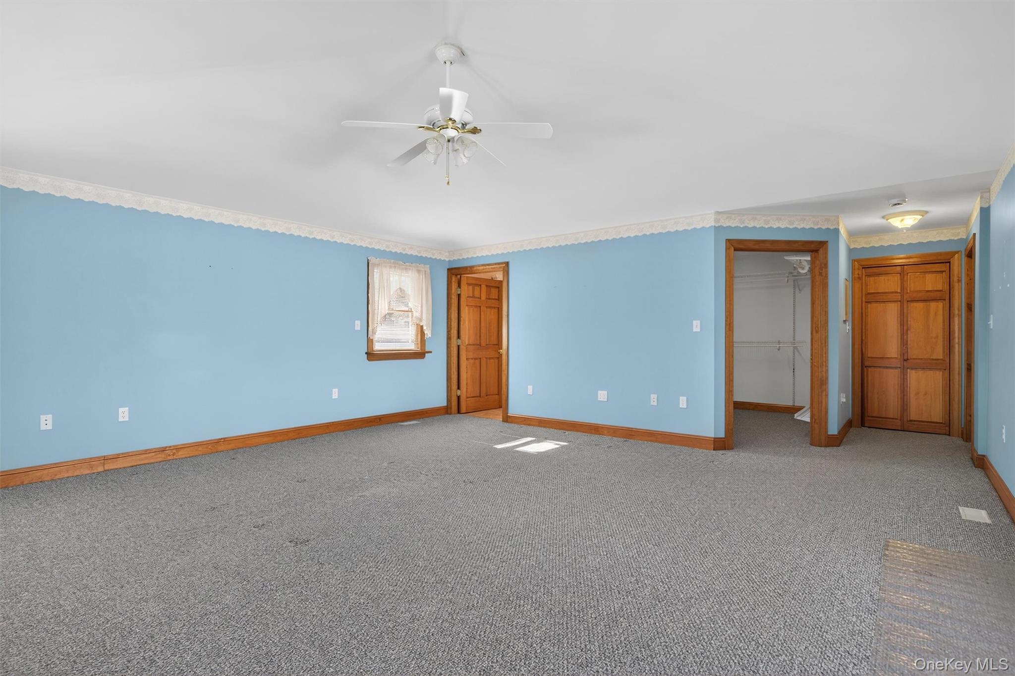 2 Thomas Jefferson Place, Middletown, NY 10940