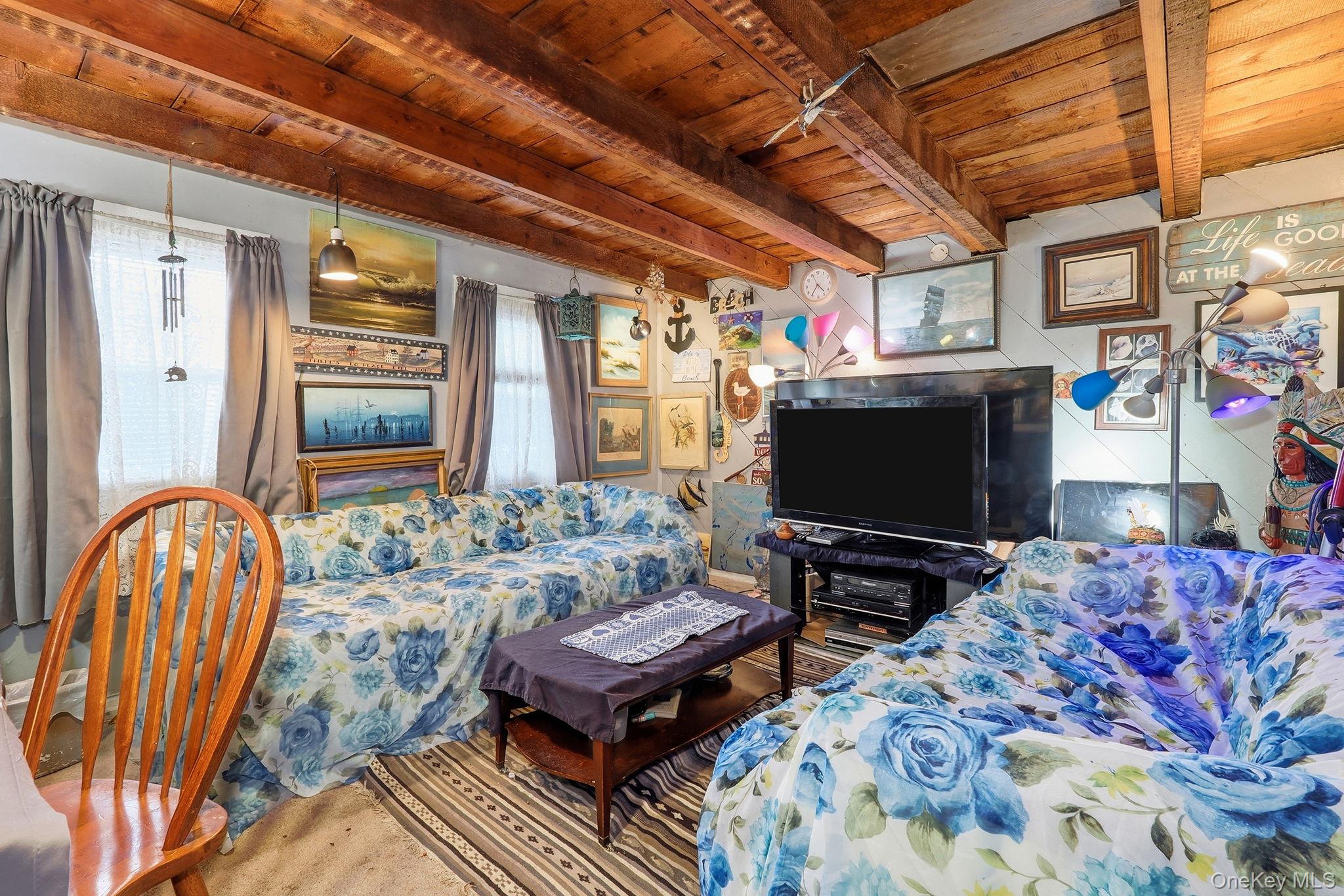 145 W Bridge Street, Saugerties, NY 12477