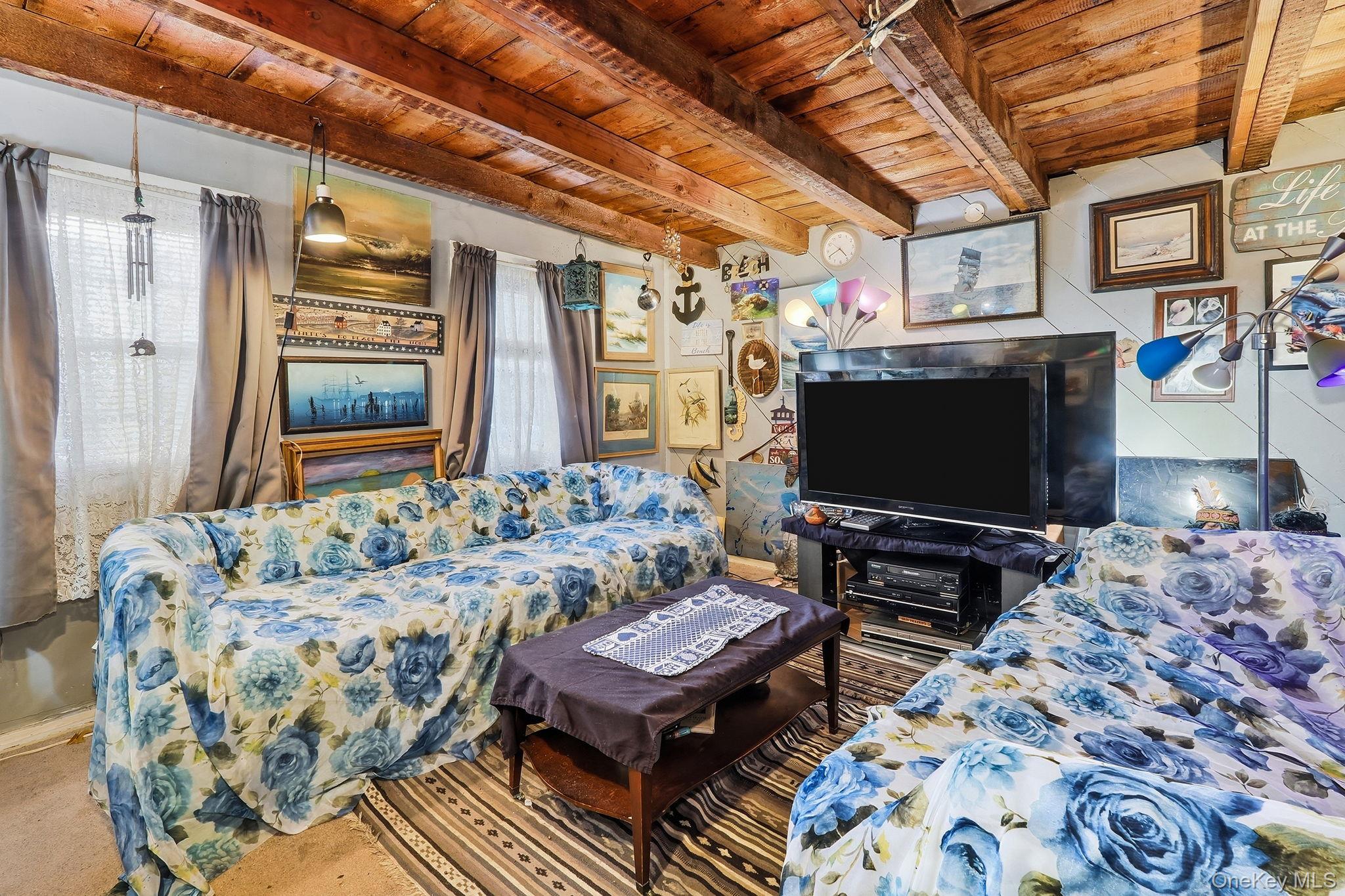 145 W Bridge Street, Saugerties, NY 12477