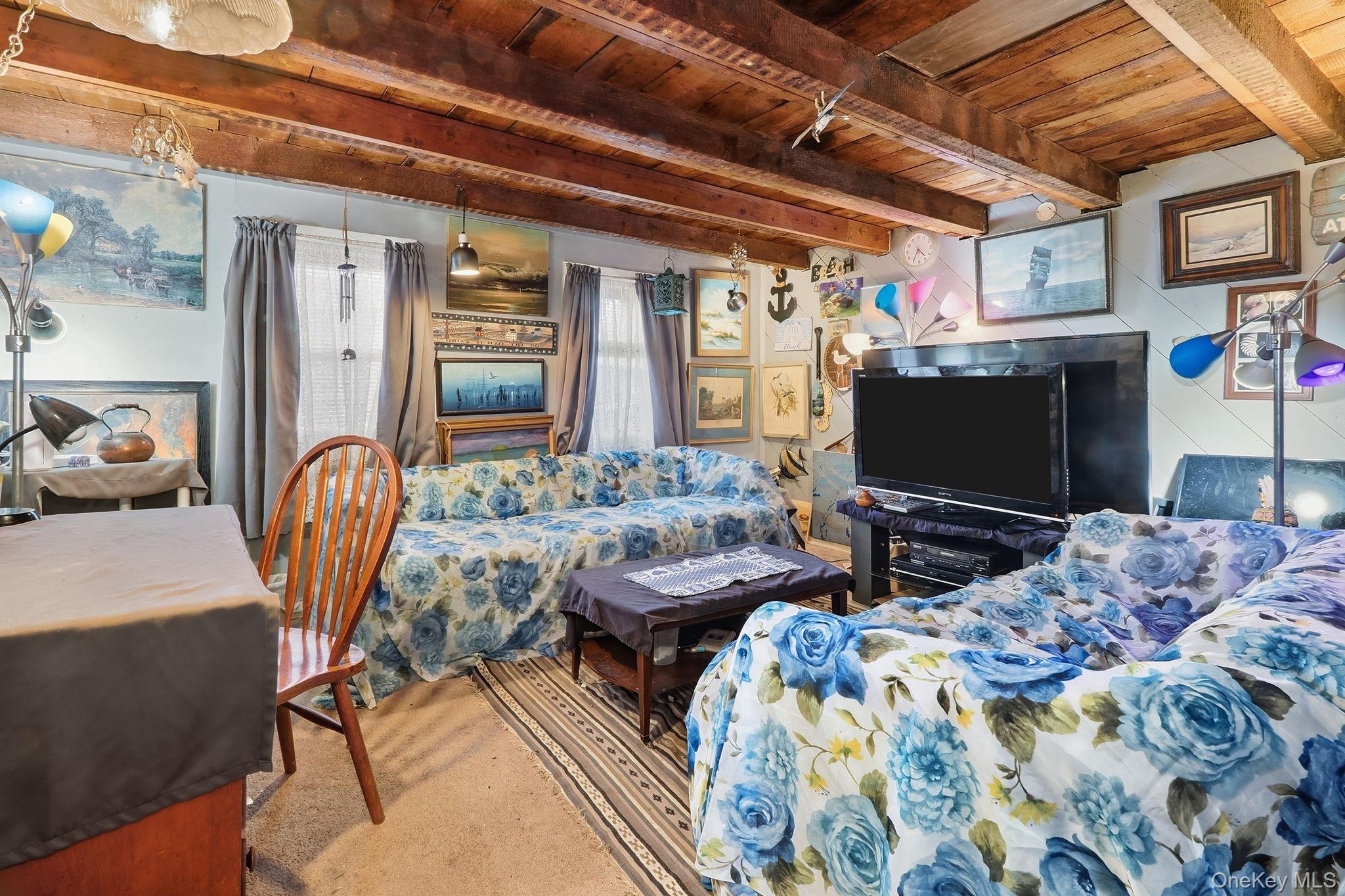 145 W Bridge Street, Saugerties, NY 12477