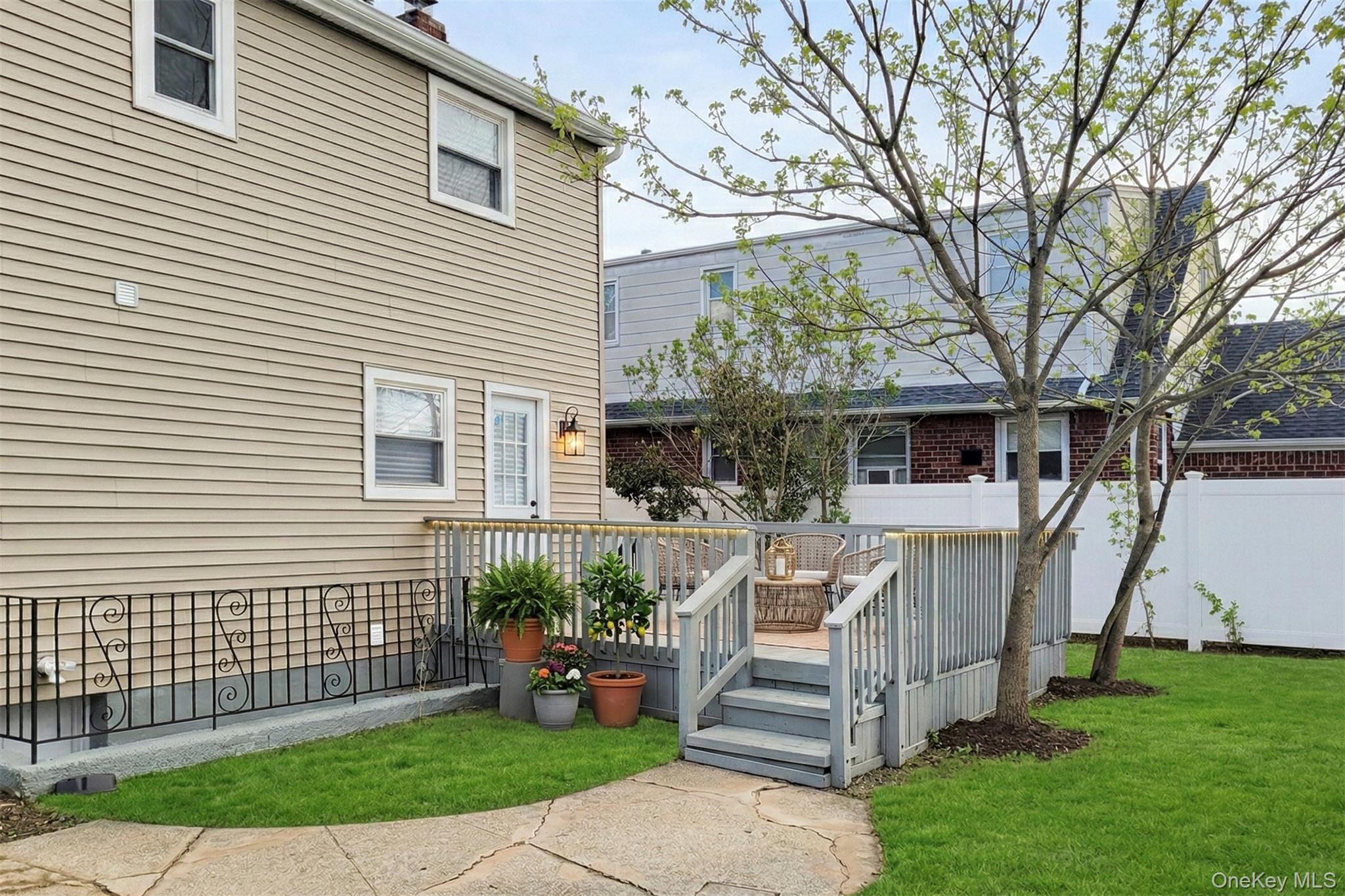 2409 Lindy Road, Westbury, NY 11590