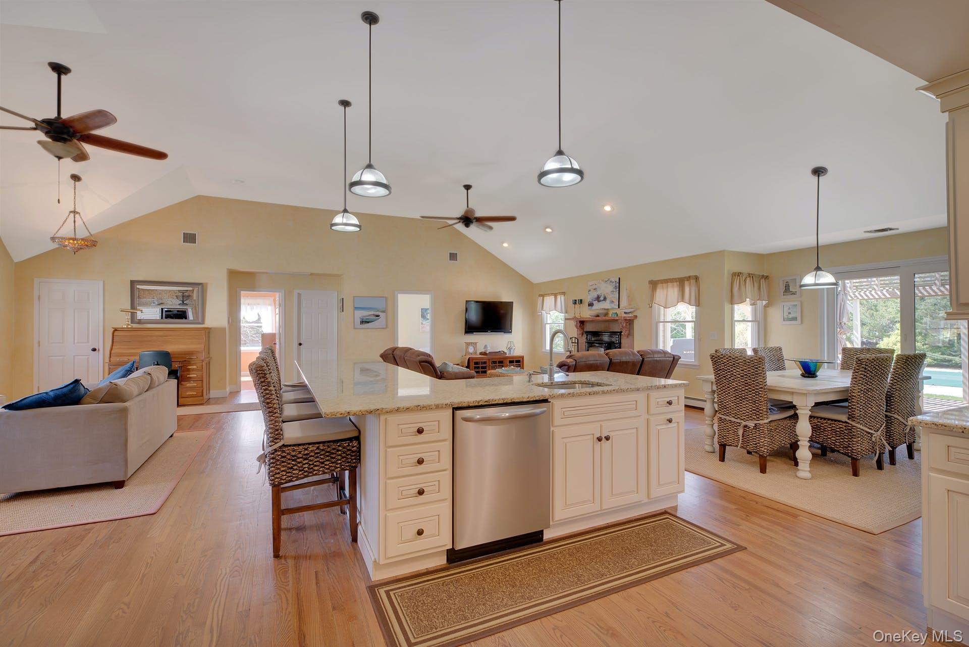 3045 Rocky Point Road, East Marion, NY 11939