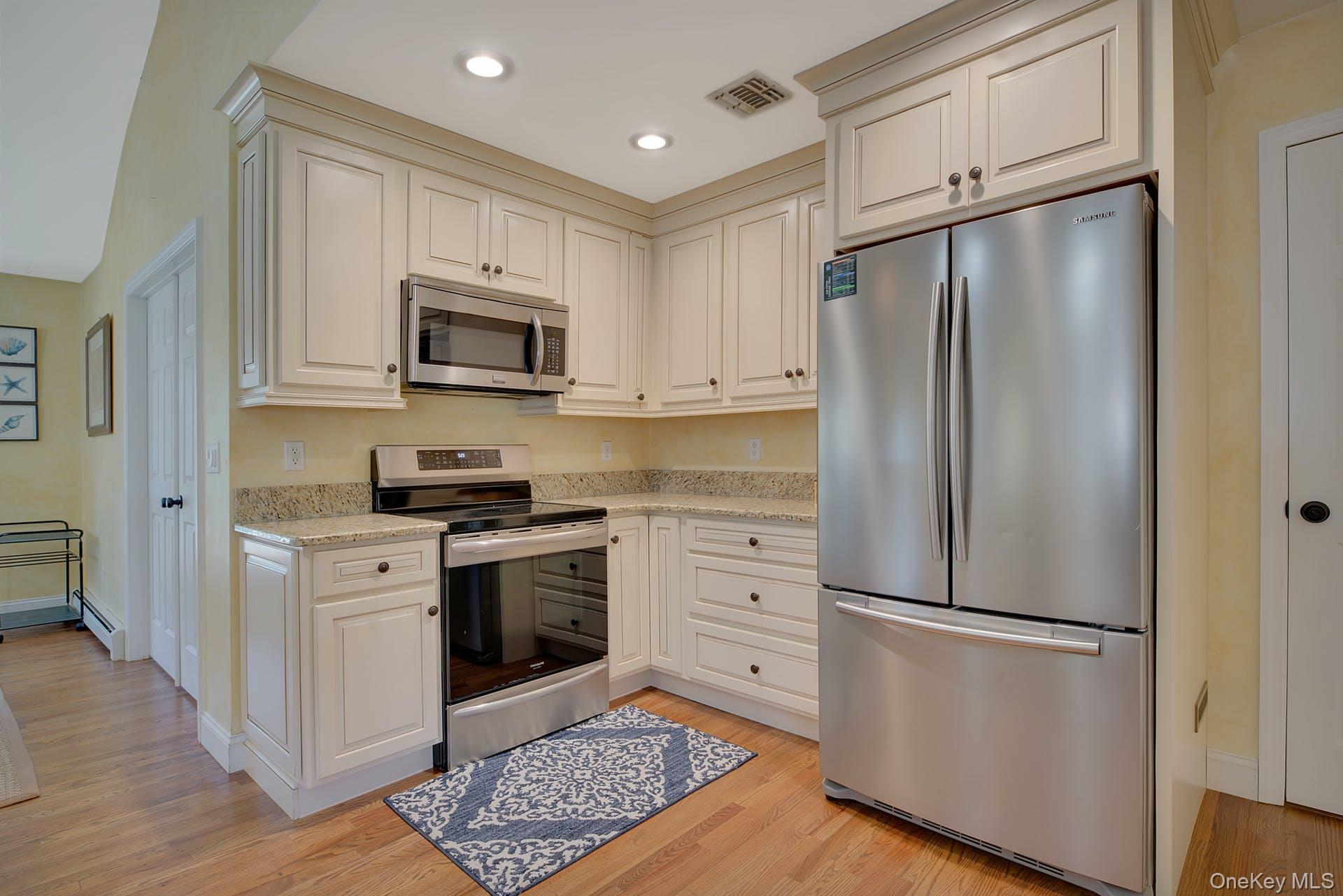 3045 Rocky Point Road, East Marion, NY 11939