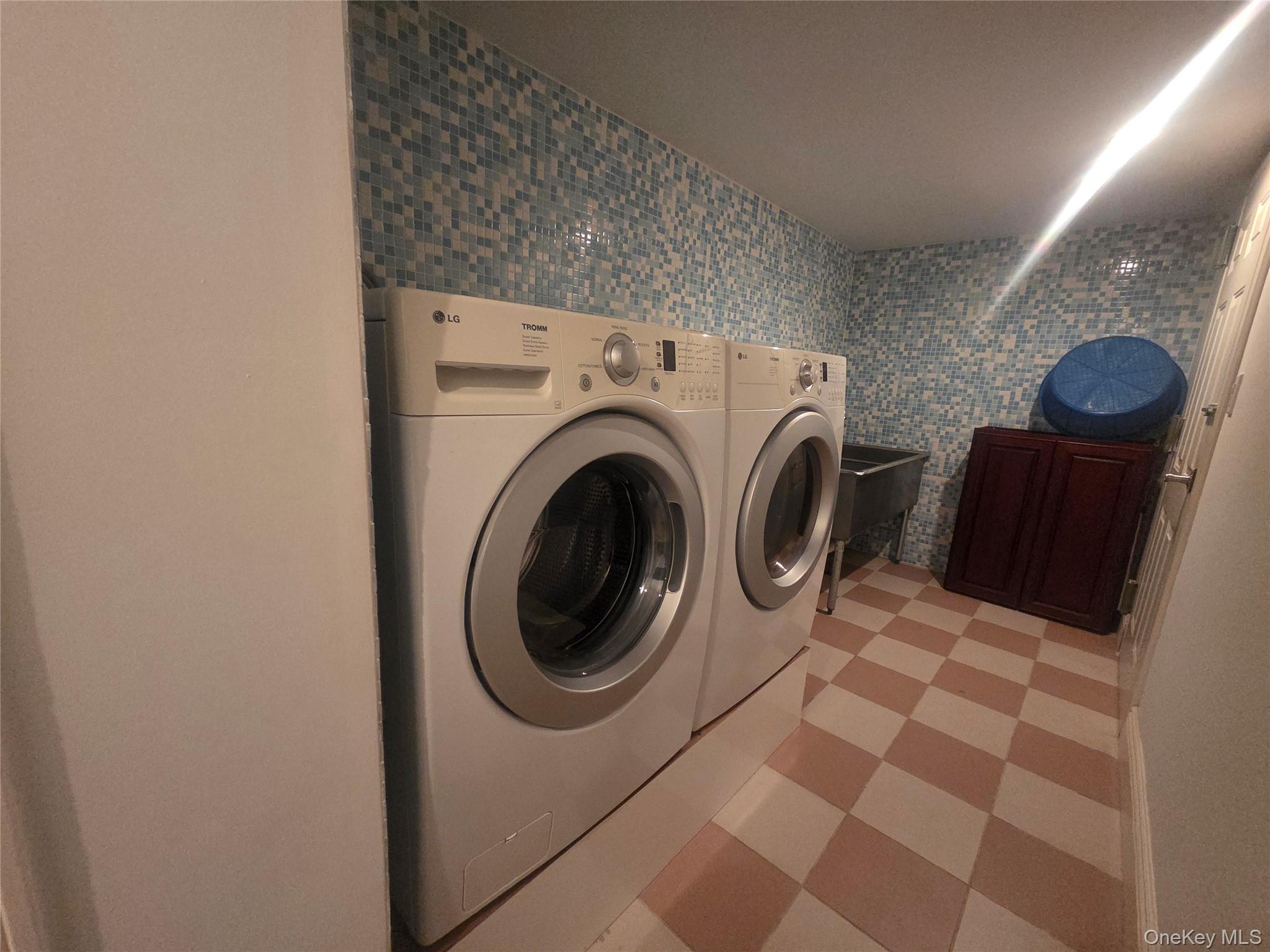 3562 168th Street, Flushing, NY 11358