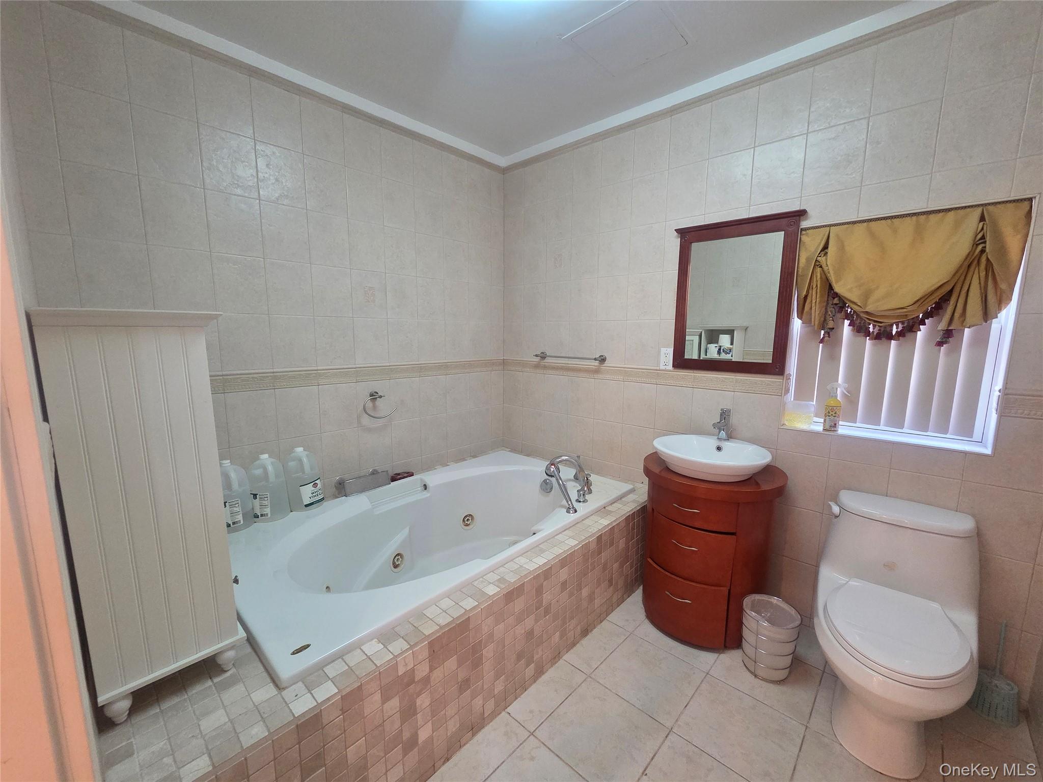 3562 168th Street, Flushing, NY 11358