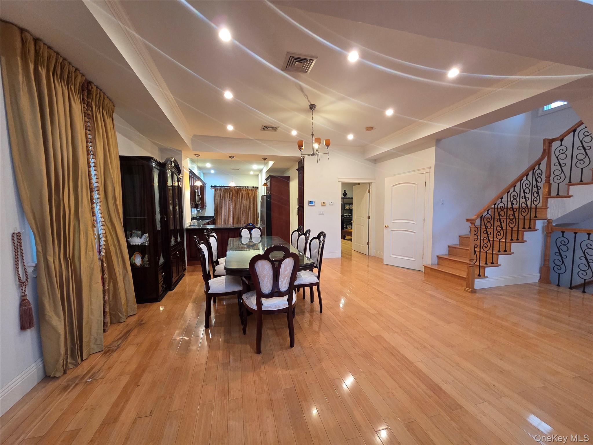 35-62 168th Street, Flushing, NY 11358