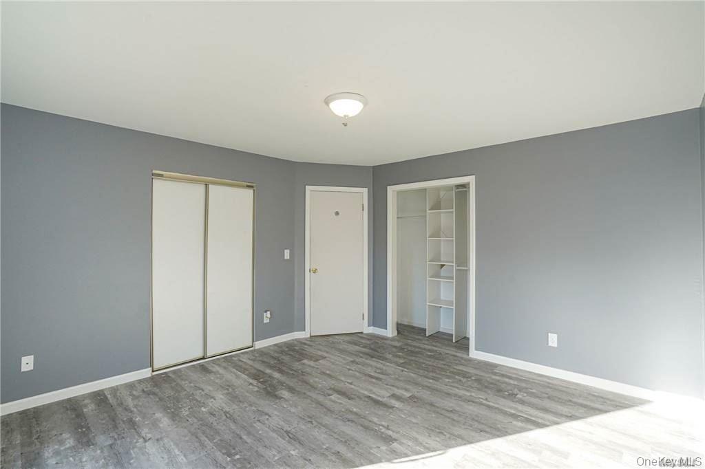 266 Lake Point Circle # 266, Middle Island, NY 11953