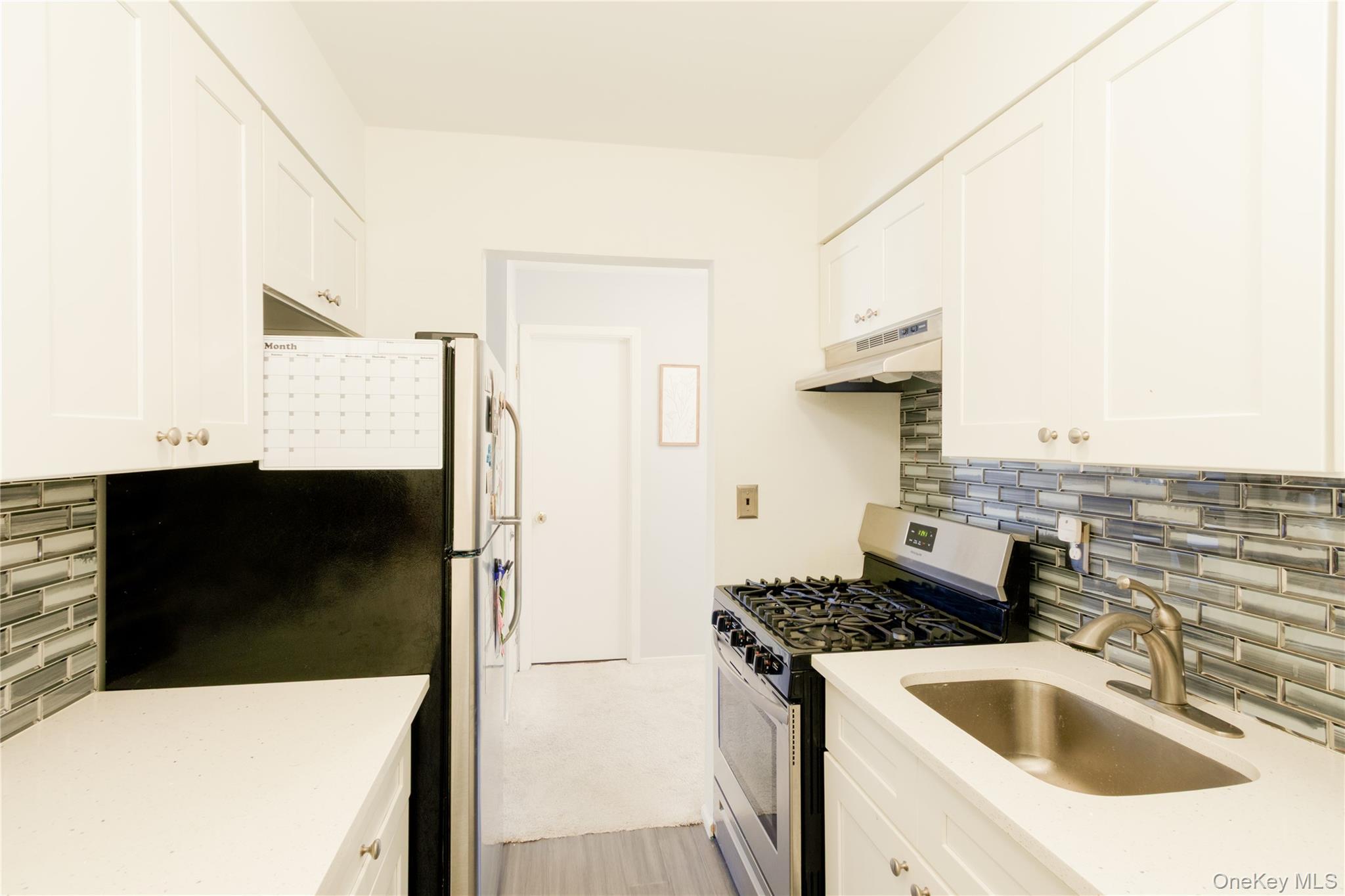 266 Lake Point Circle # 266, Middle Island, NY 11953