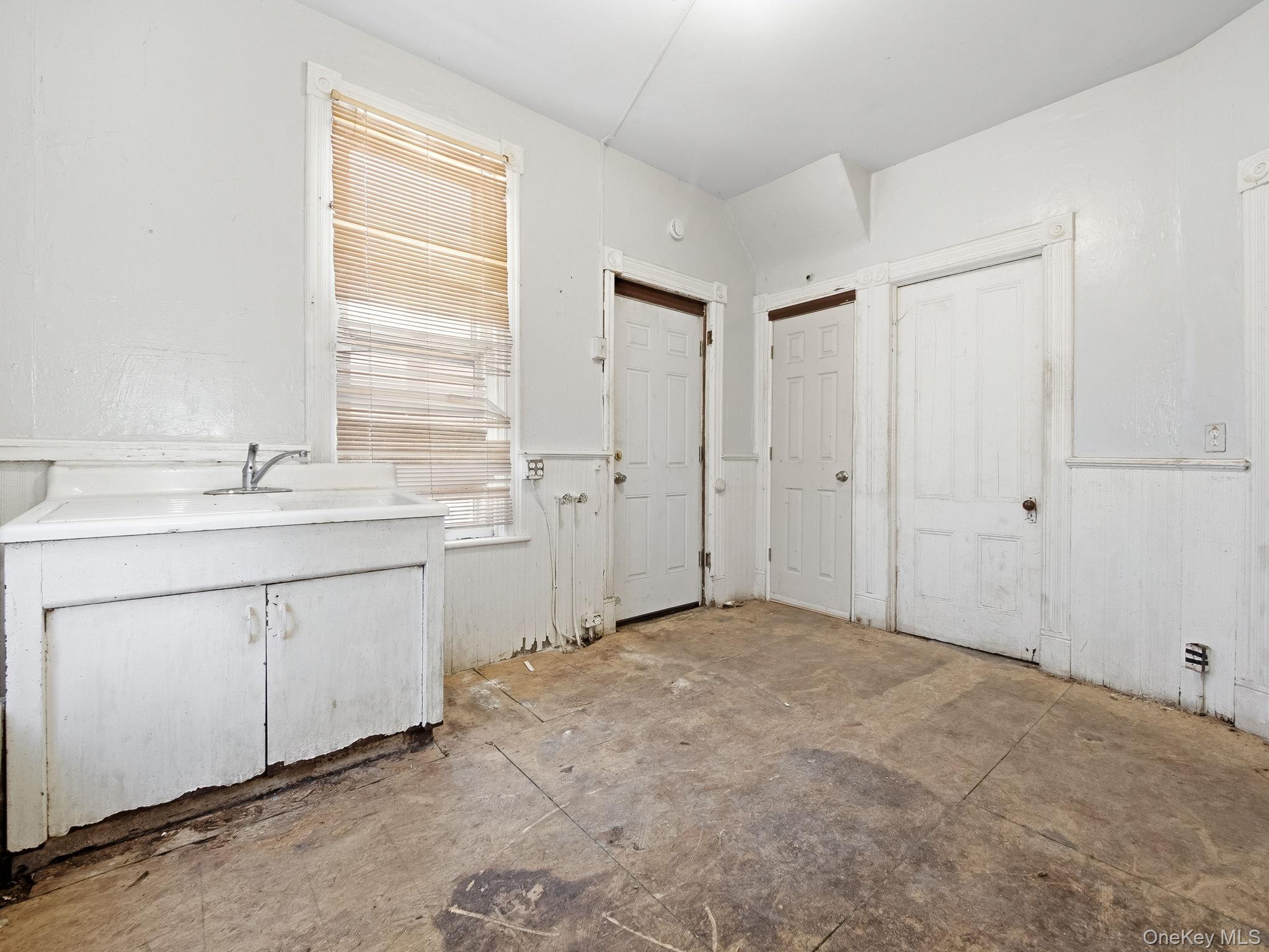 36 Liberty Street, Newburgh, NY 12550