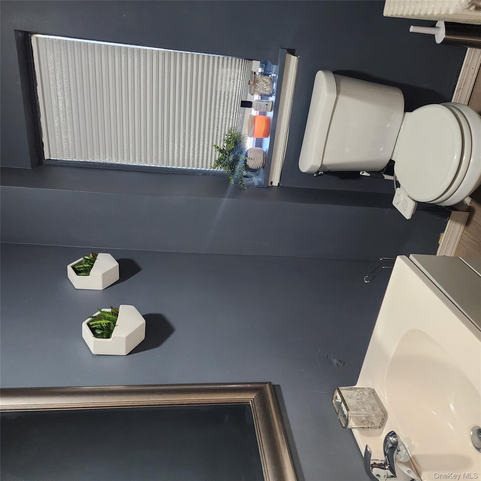 1090 Midland Avenue, Bronxville, NY 10708