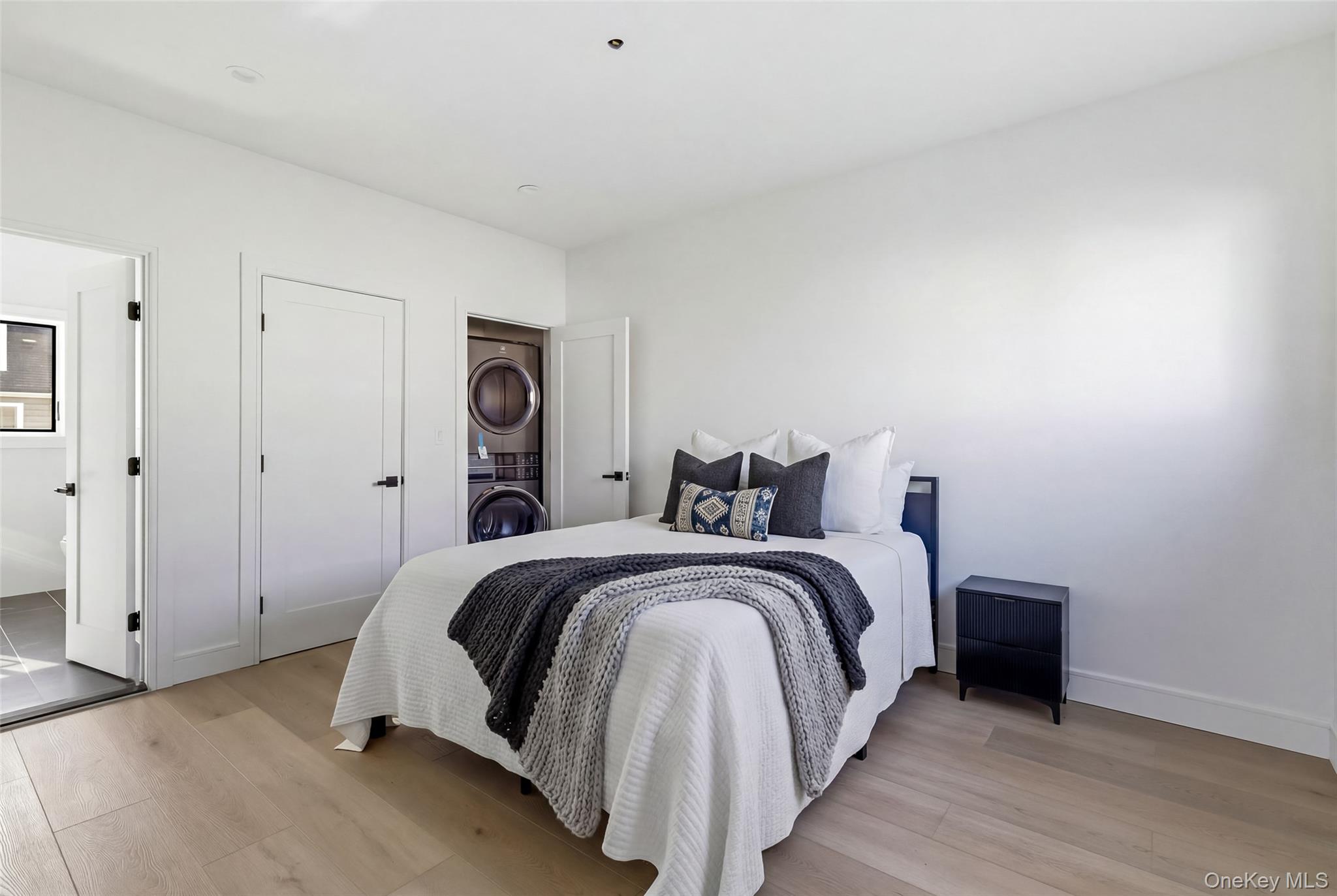 56 Suffolk Road, Island Park, NY 11558