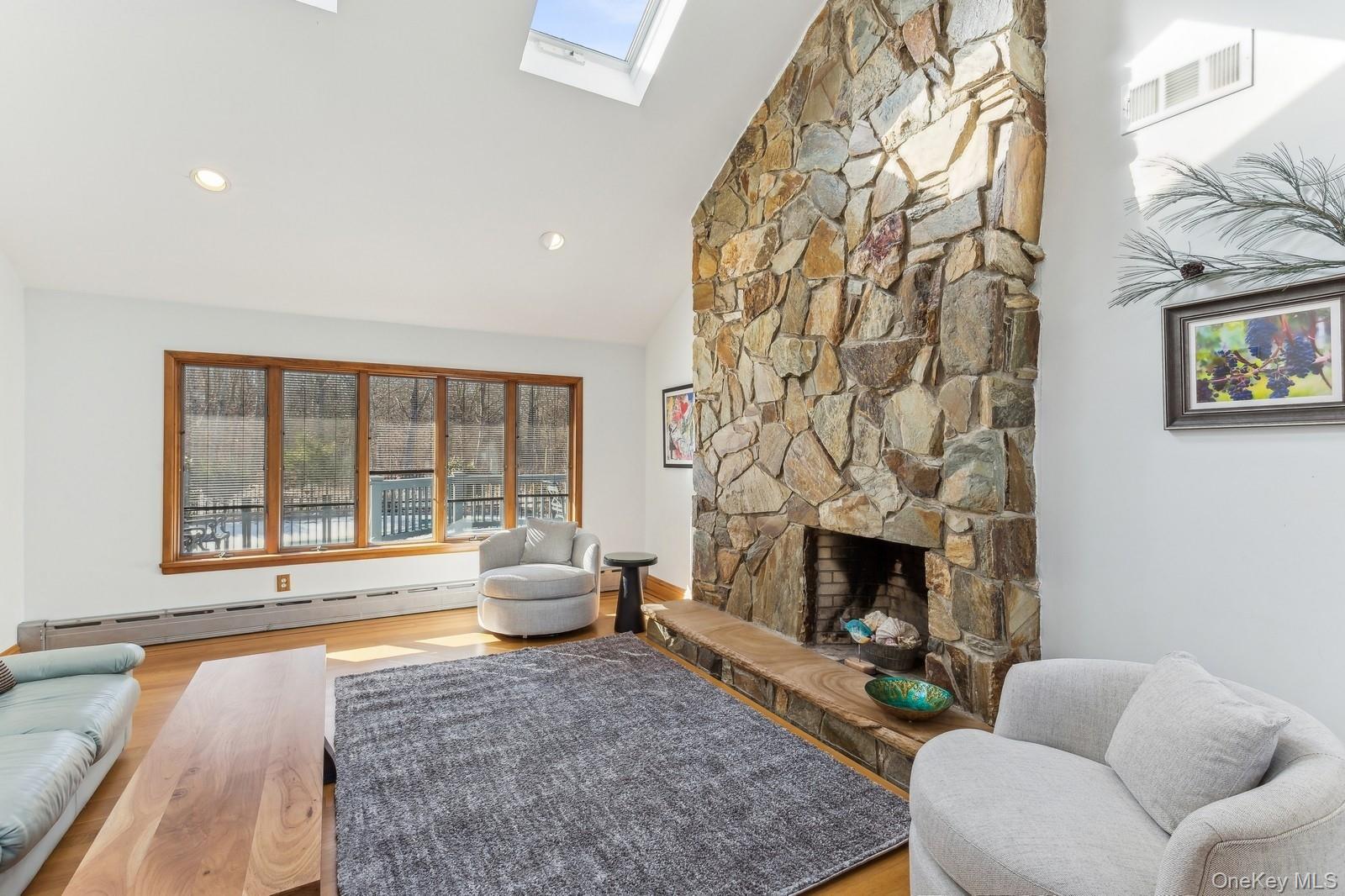 2905 Private Road, East Marion, NY 11939