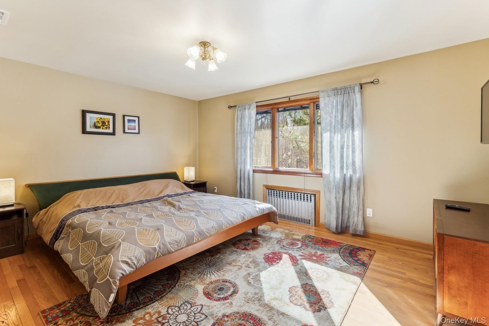 2905 Private Road, East Marion, NY 11939