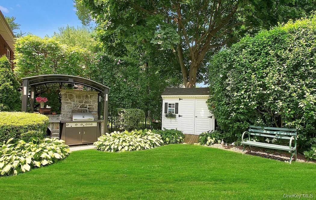 1 Webster Road, Scarsdale, NY 10583