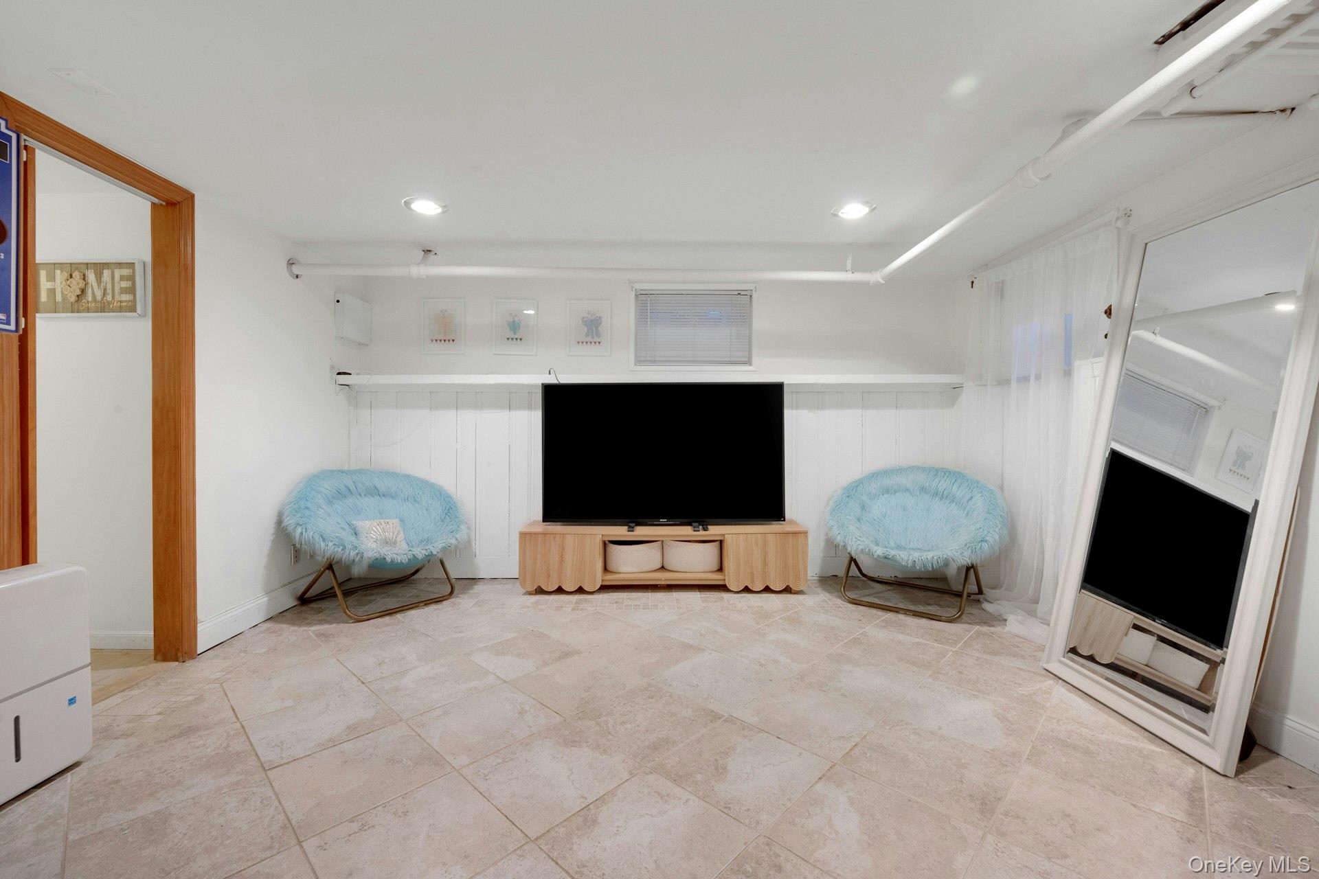 1 Webster Road, Scarsdale, NY 10583