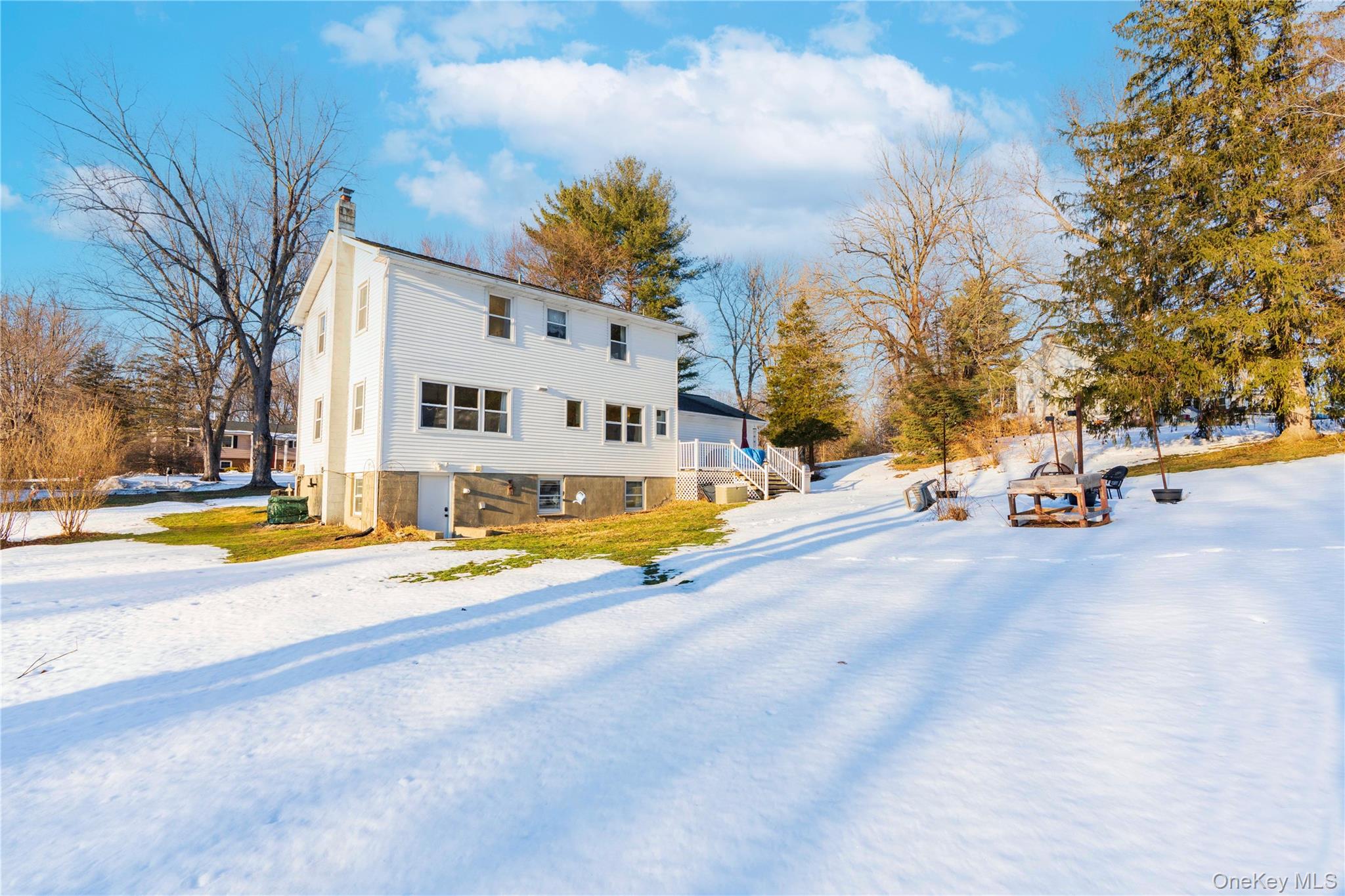 16 Saddle Ridge Drive, Hopewell Junction, NY 12533