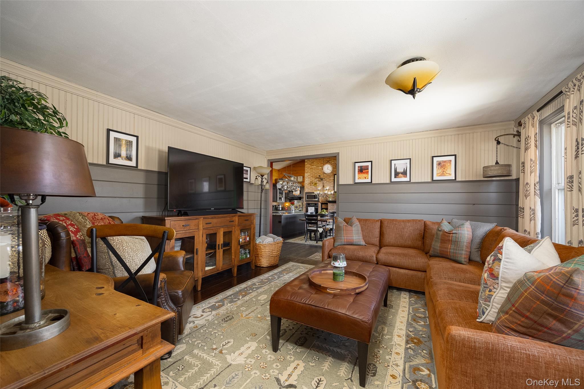 40 Ireland Drive, Poughkeepsie, NY 12603