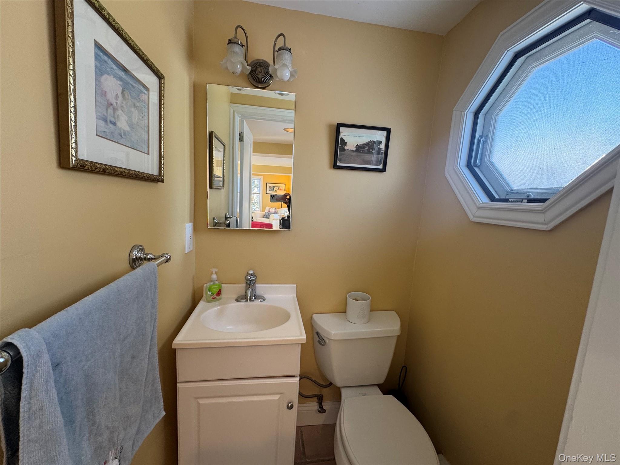 1070 Town Harbor Lane, Southold, NY 11971