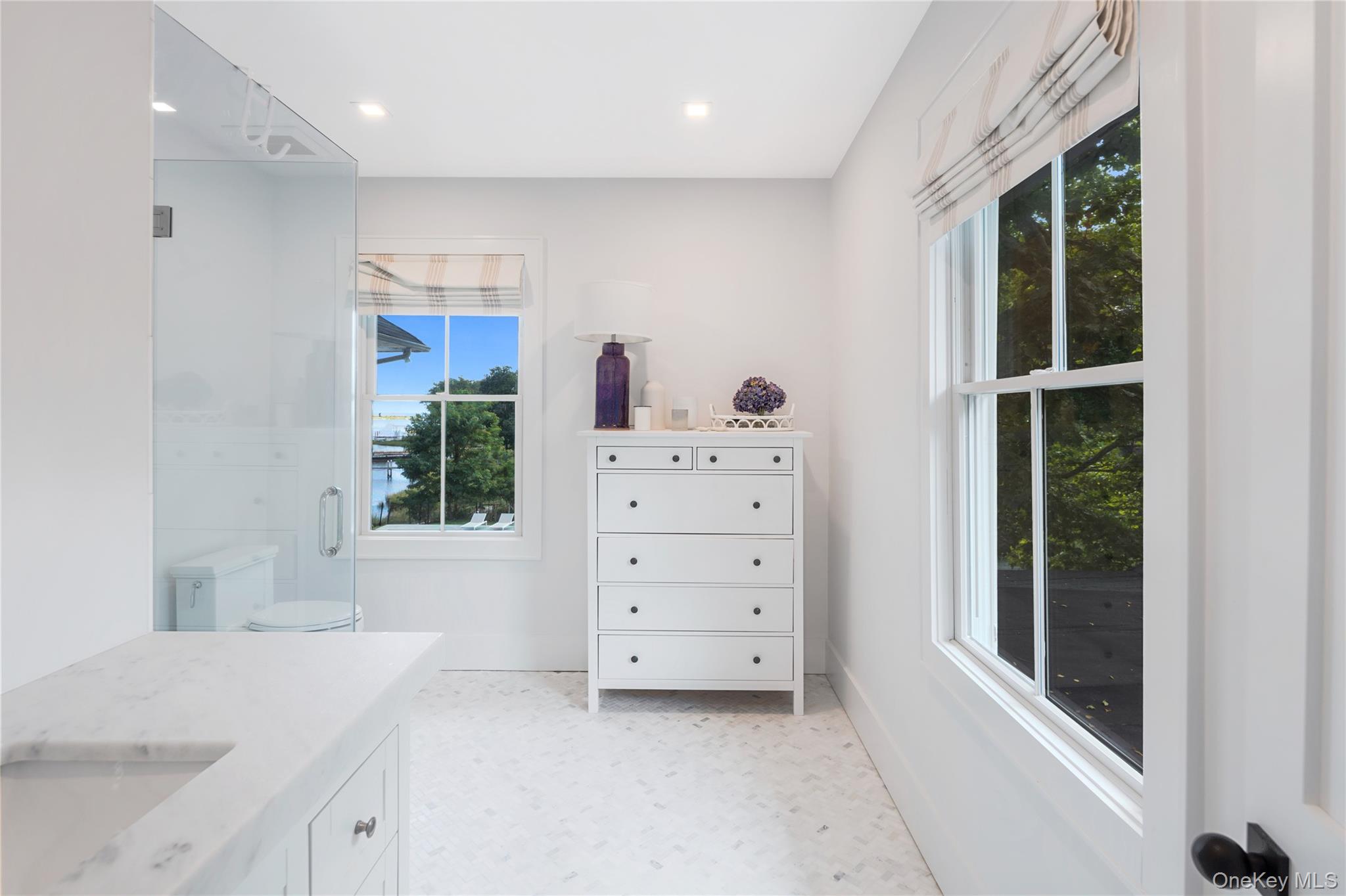 11 Bay Road, Quogue, NY 11959