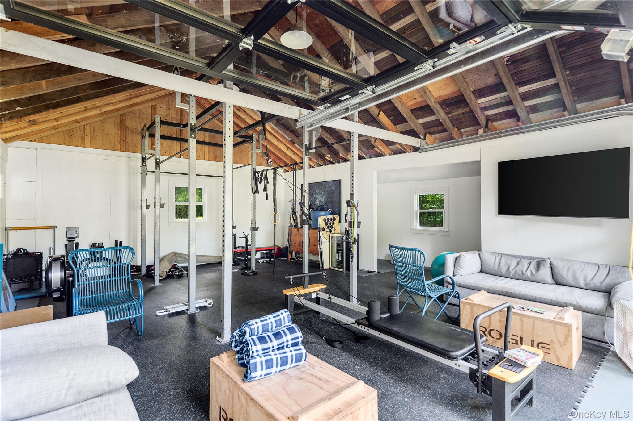 11 Bay Road, Quogue, NY 11959