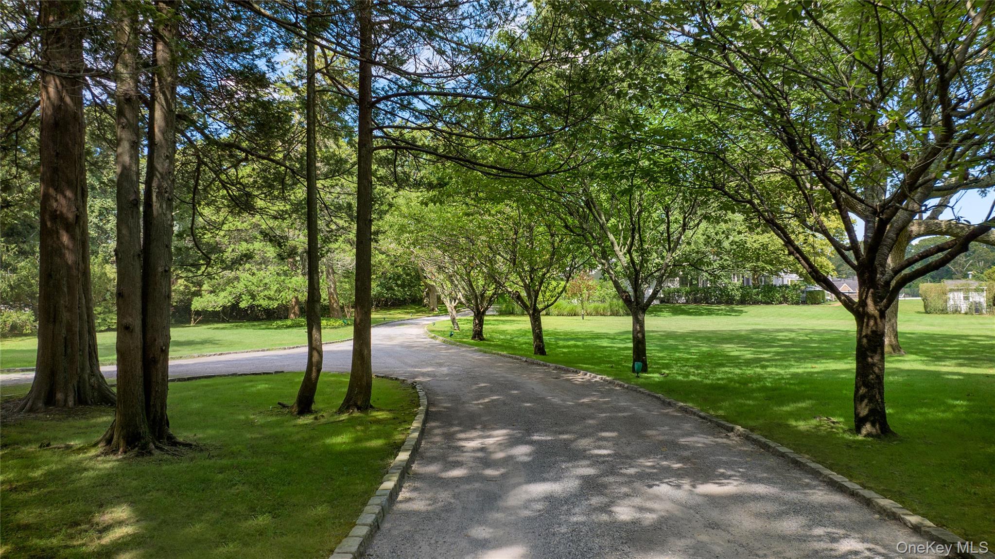 11 Bay Road, Quogue, NY 11959