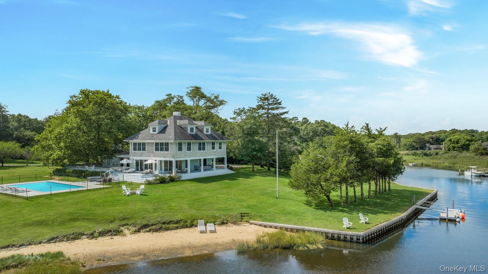 11 Bay Road, Quogue, NY 11959
