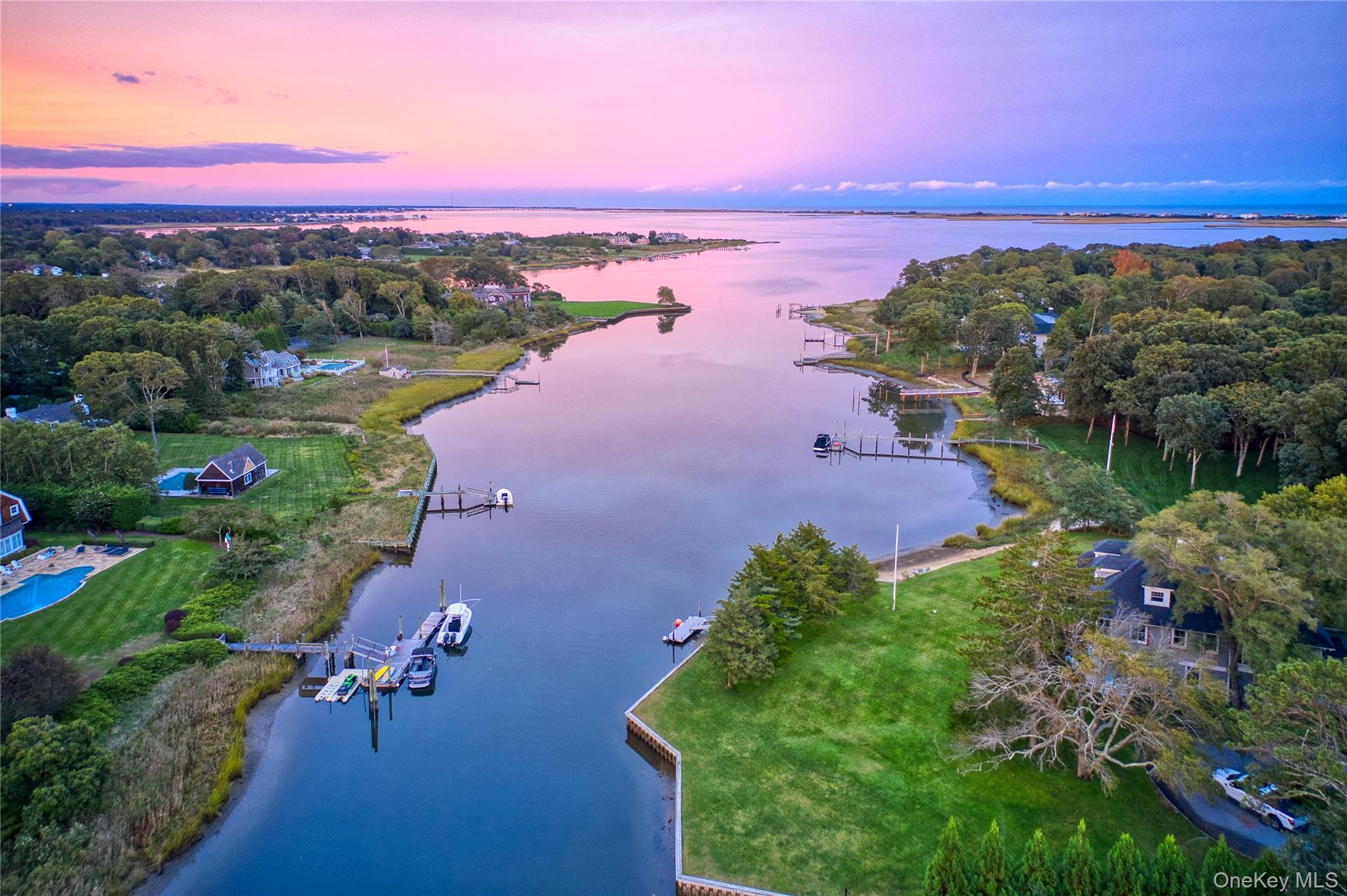 11 Bay Road, Quogue, NY 11959