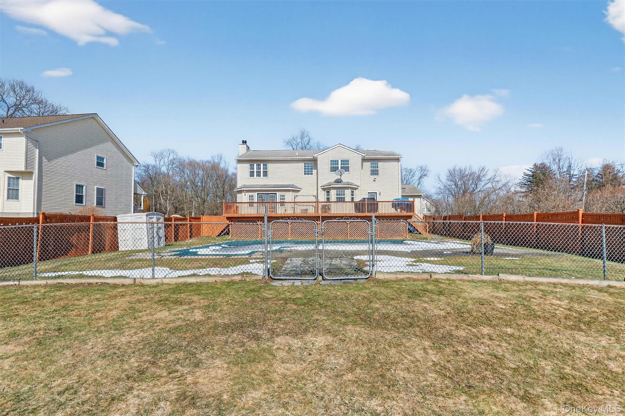 3 Windsor Garden Drive, New Windsor, NY 12553