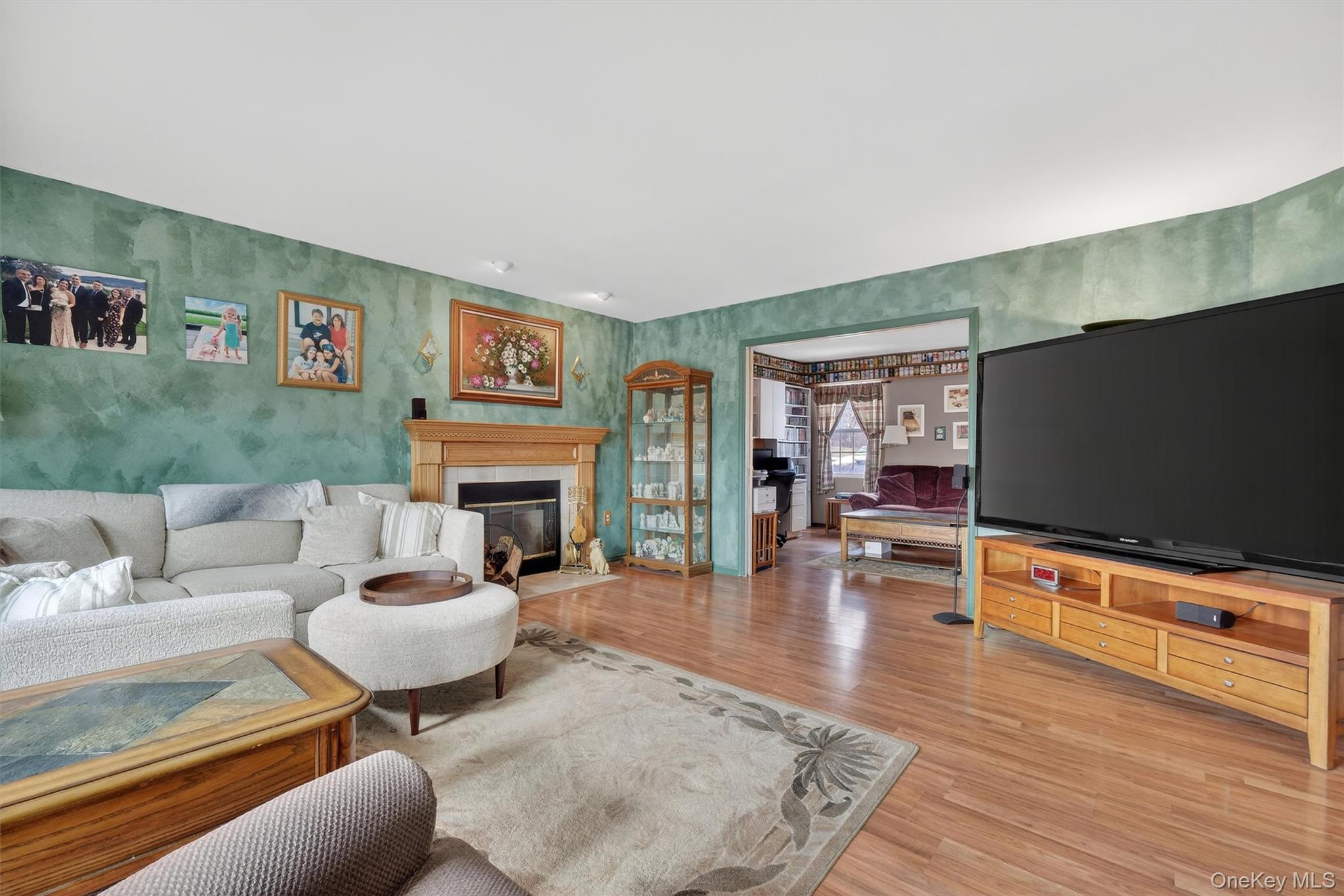 3 Windsor Garden Drive, New Windsor, NY 12553