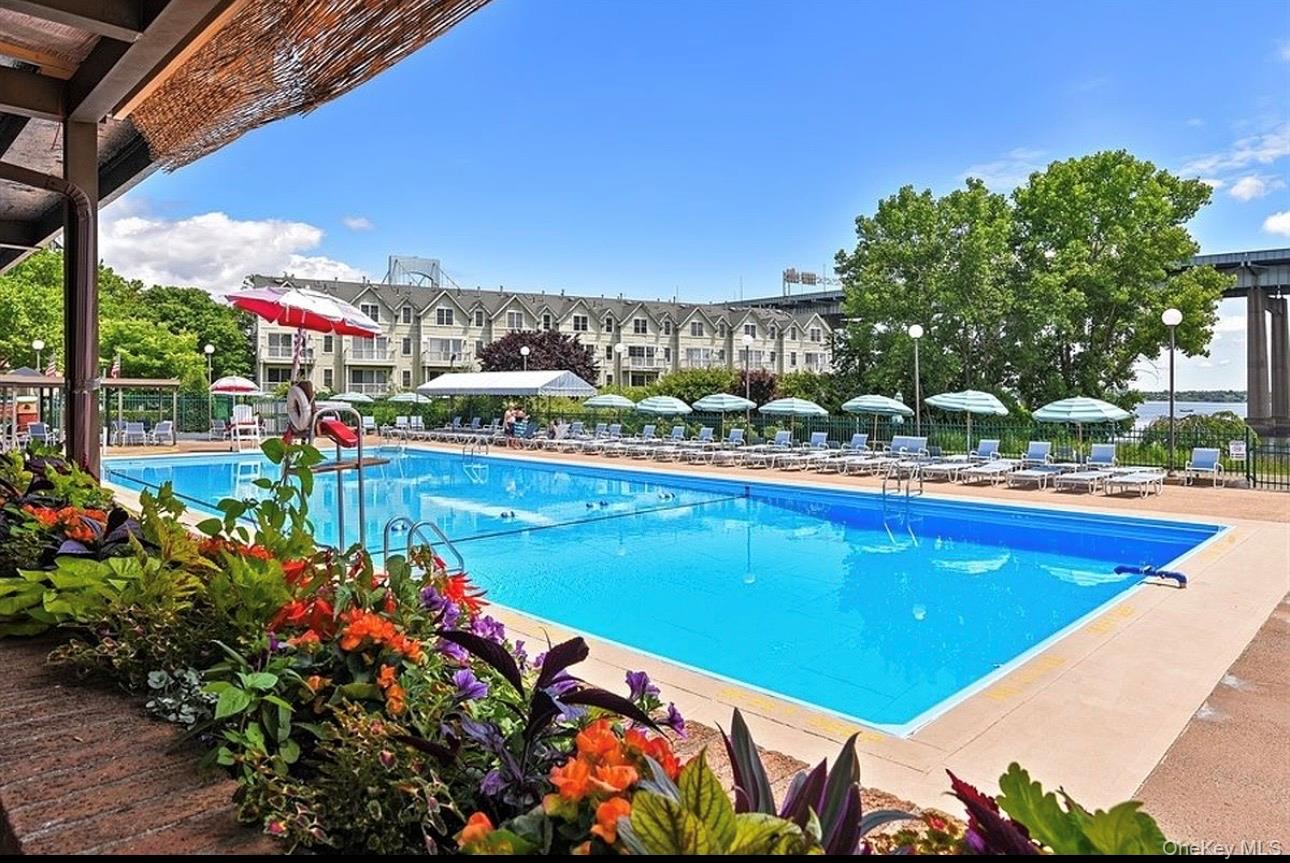 715 162nd Street # 4D, Beechhurst, NY 11357