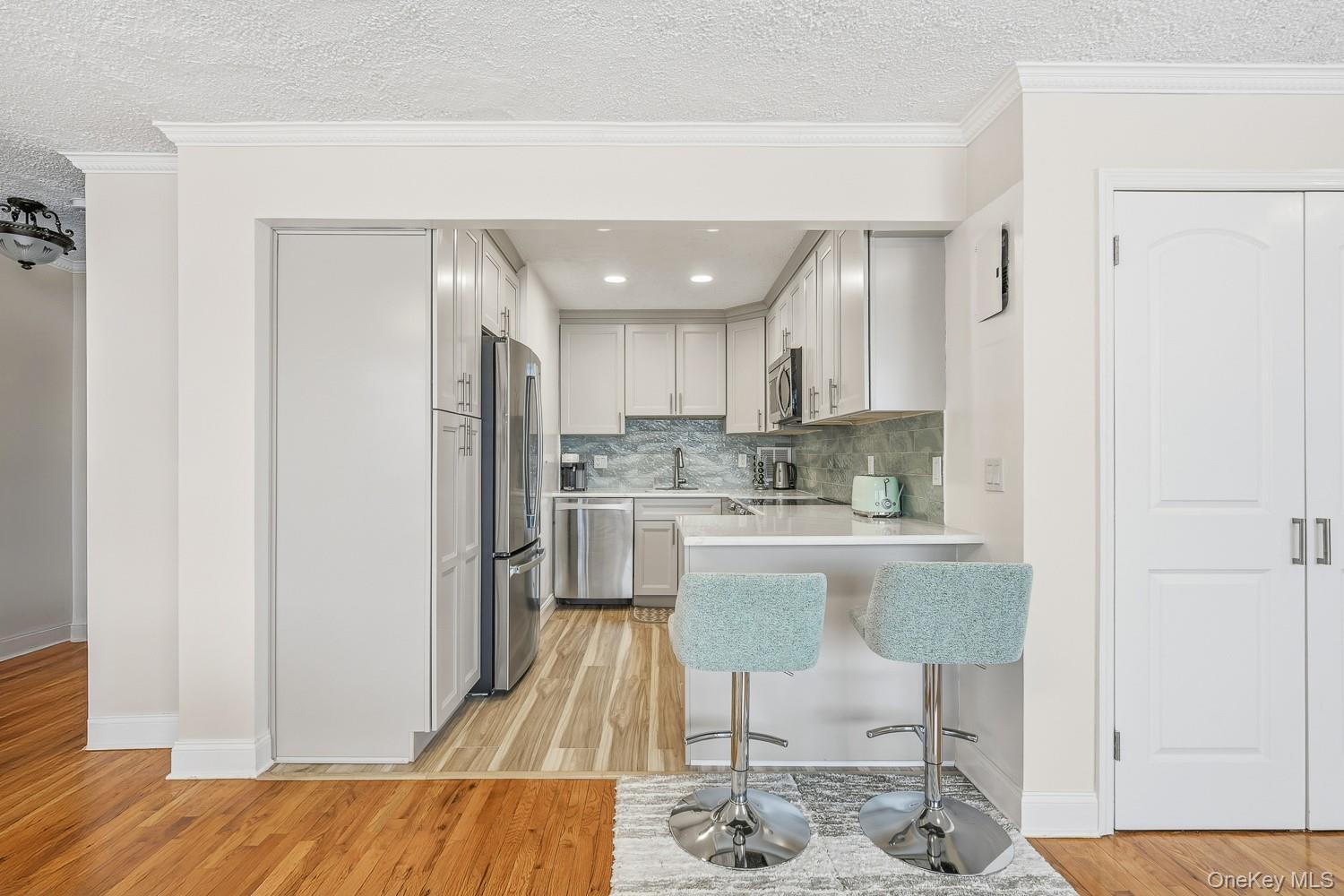 715 162nd Street # 4D, Beechhurst, NY 11357