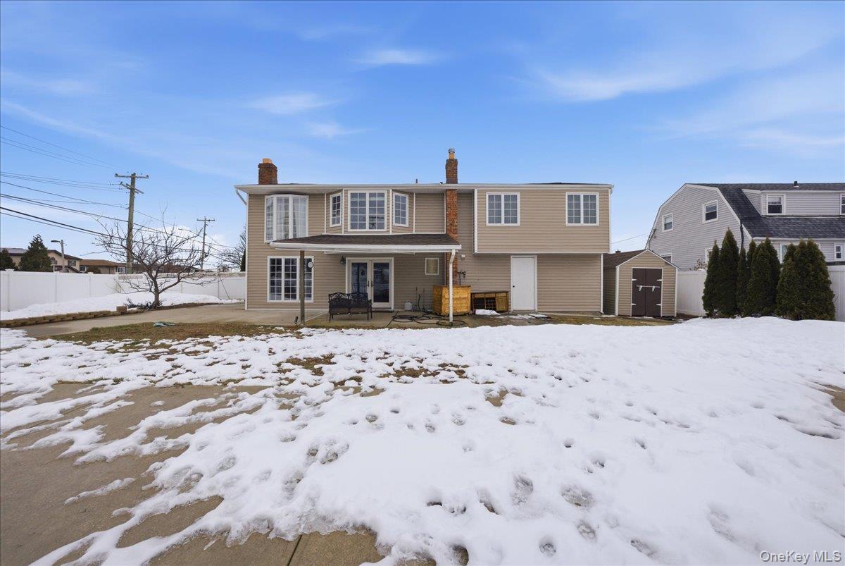 101 Jetmore Place, Massapequa, NY 11758