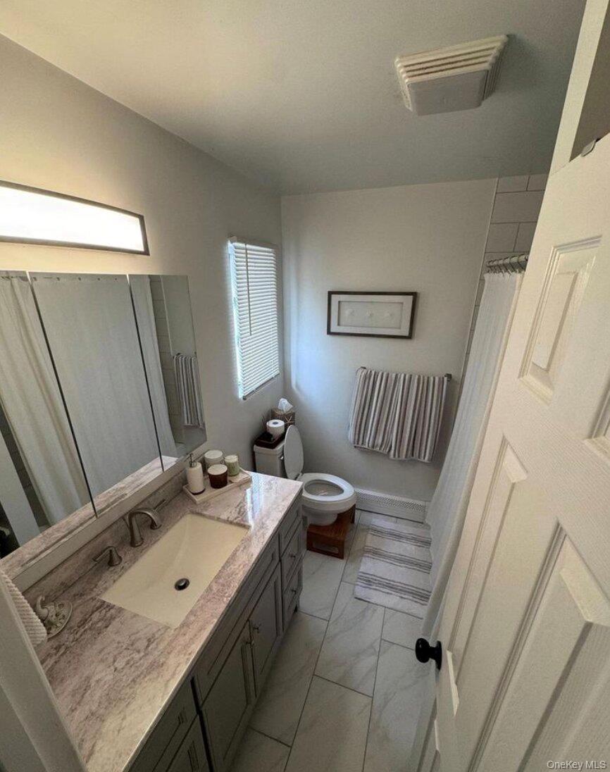 518 E Penn Street # Ground, Long Beach, NY 11561