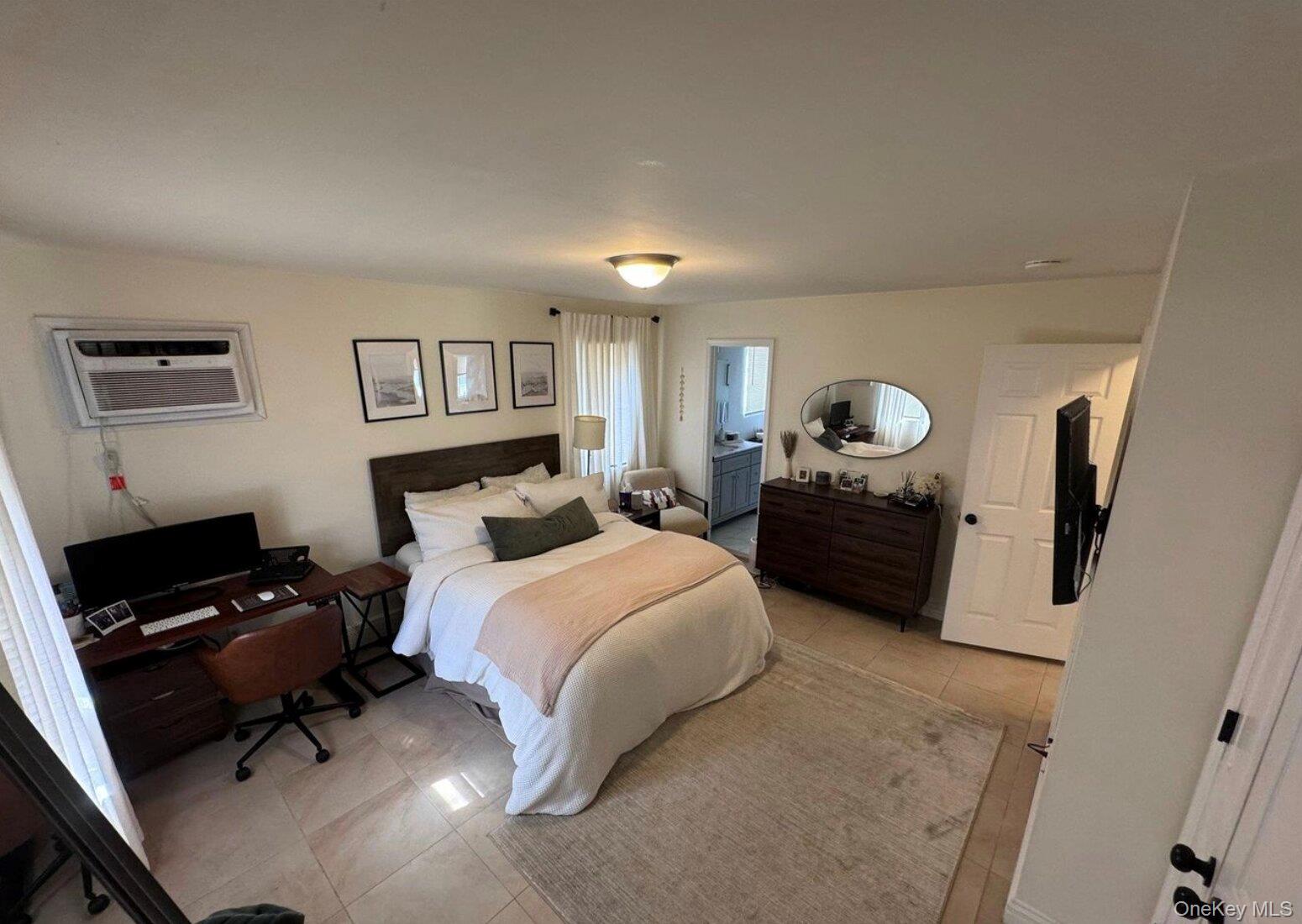 518 E Penn Street # Ground, Long Beach, NY 11561