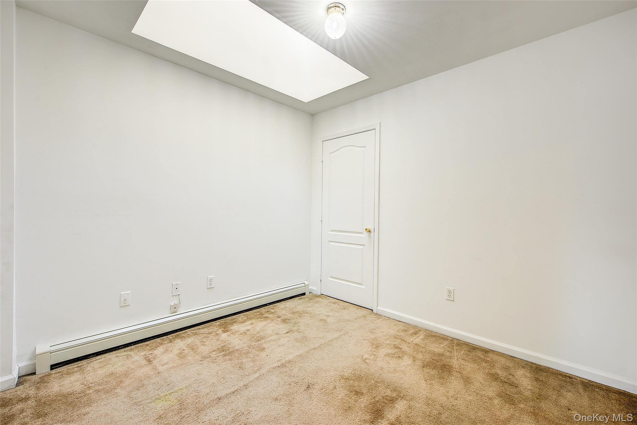 3102 Richmond Terrace, Staten Island, NY 10303