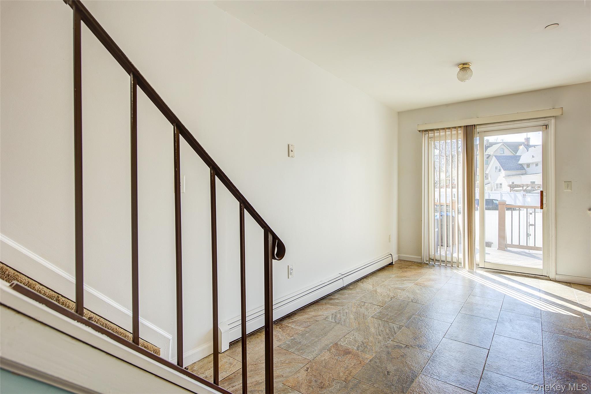 3102 Richmond Terrace, Staten Island, NY 10303