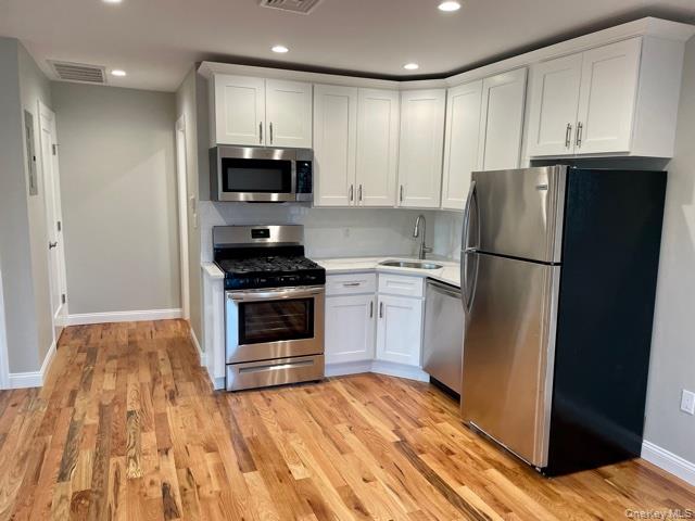 101 Davison Avenue # 2, Lynbrook, NY 11563