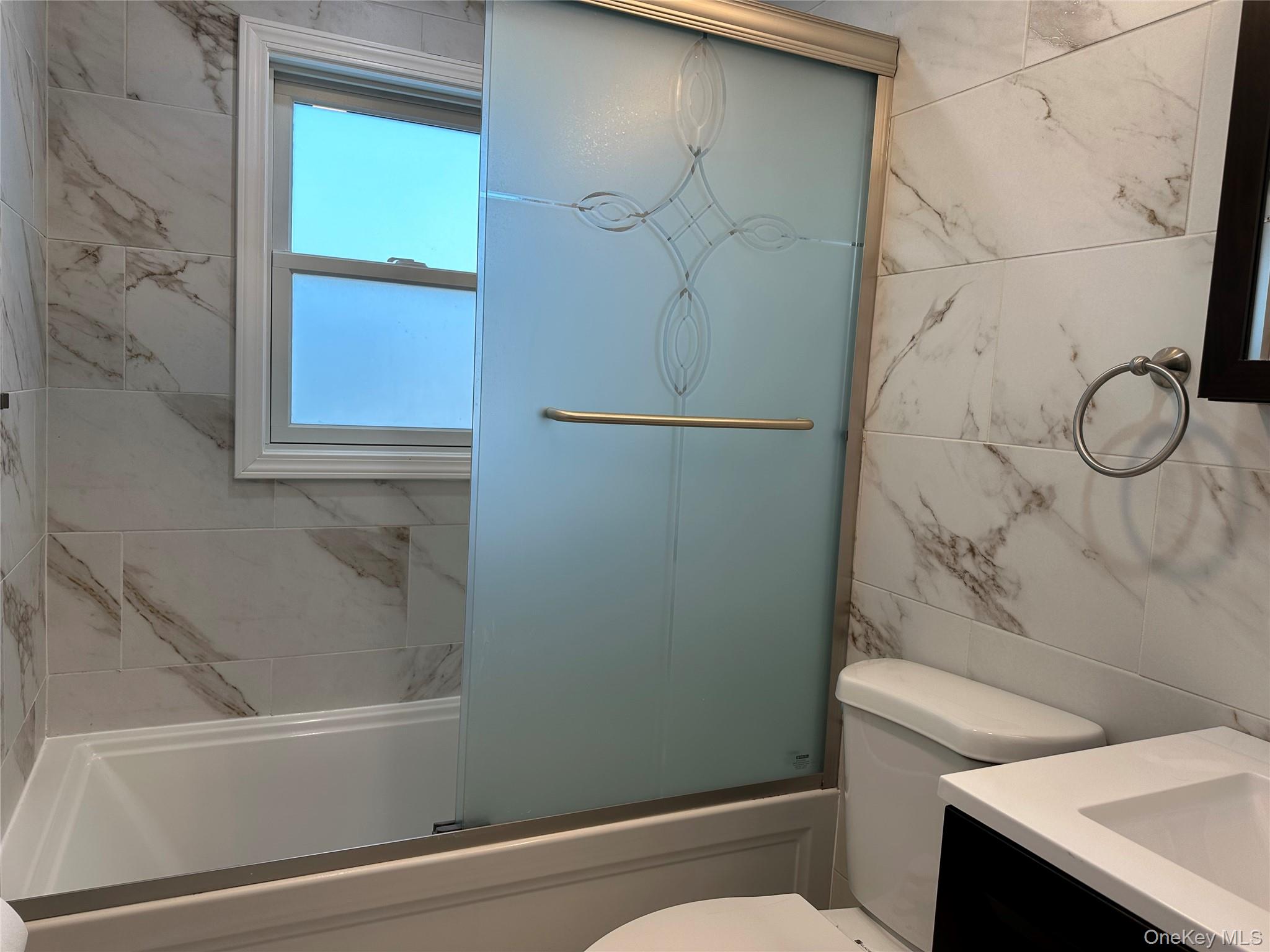 59 New Hampshire Avenue, Massapequa, NY 11758